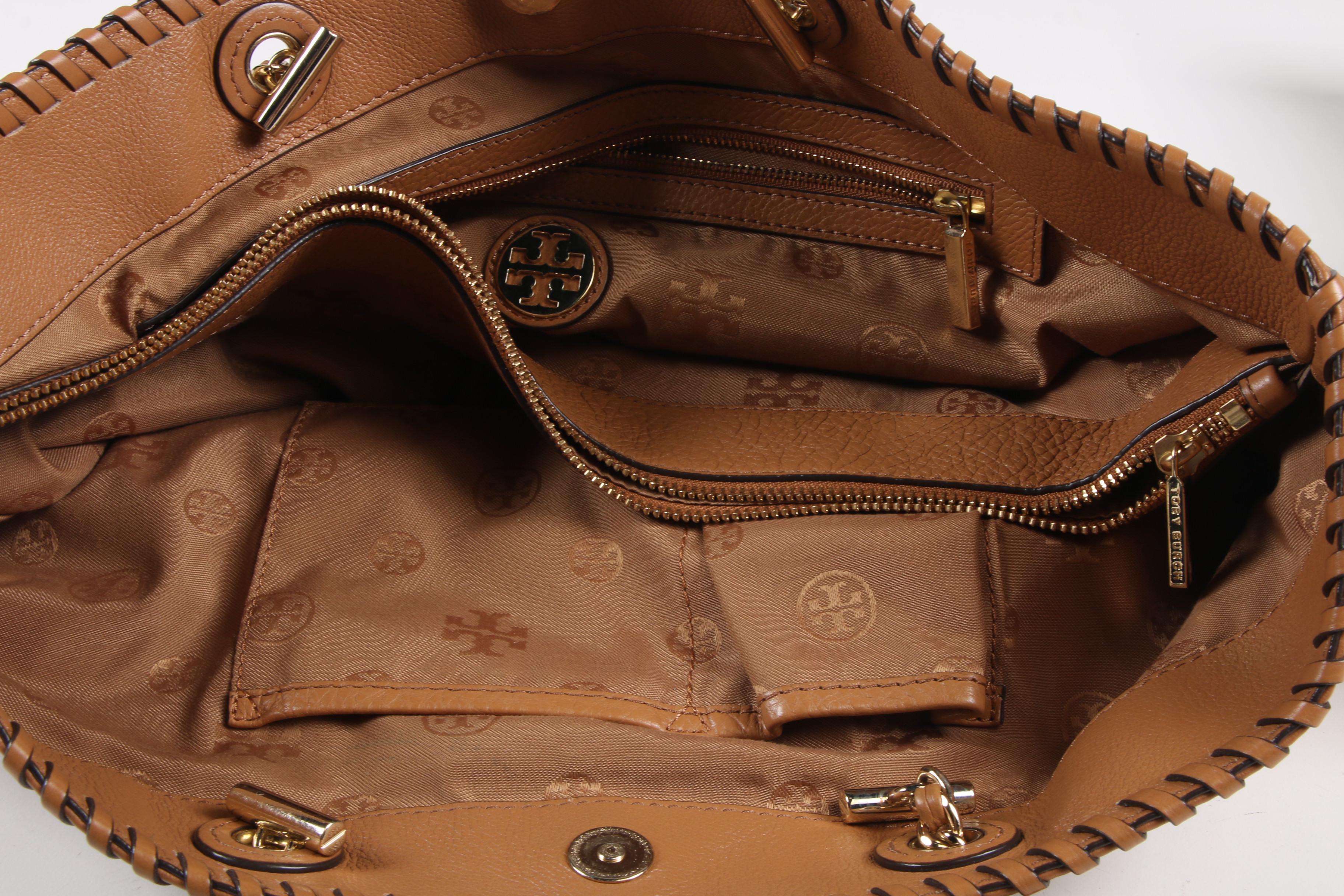 Tory Burch Grained Leather Shoulder Bag in Camel Brown