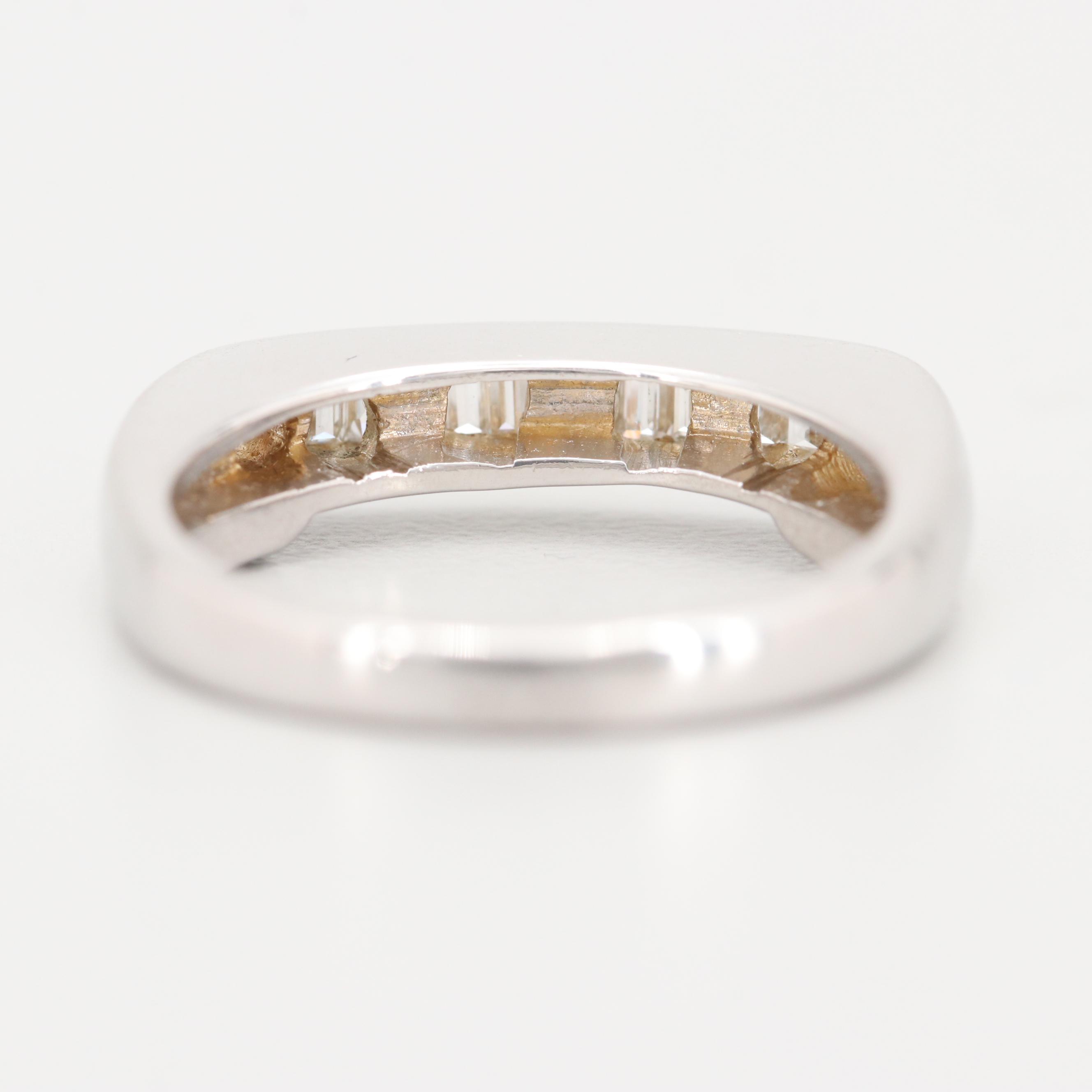 14K White Gold Diamond Ring