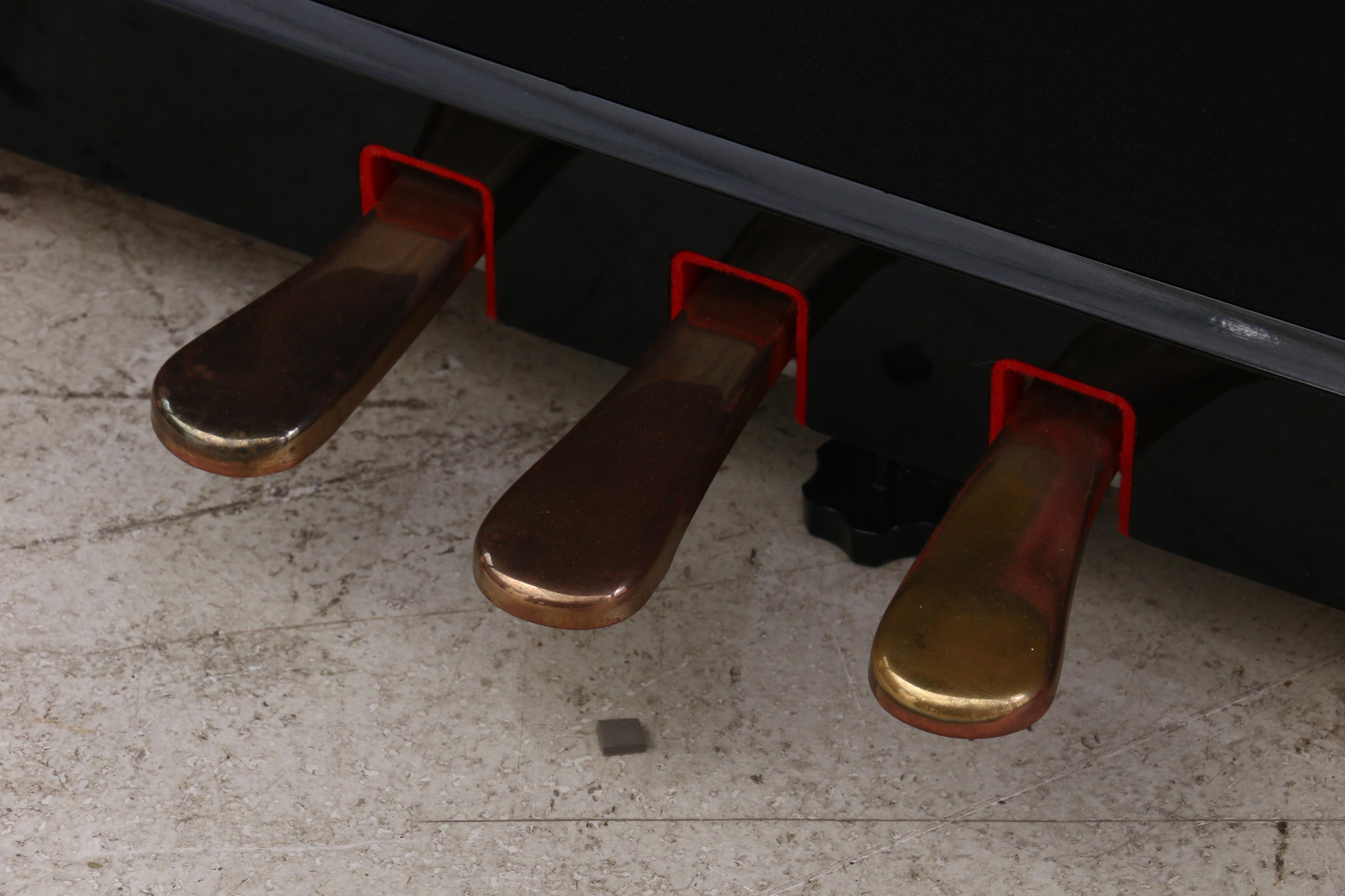 Yamaha Polished Ebony Clavinova Electric Piano with Bench