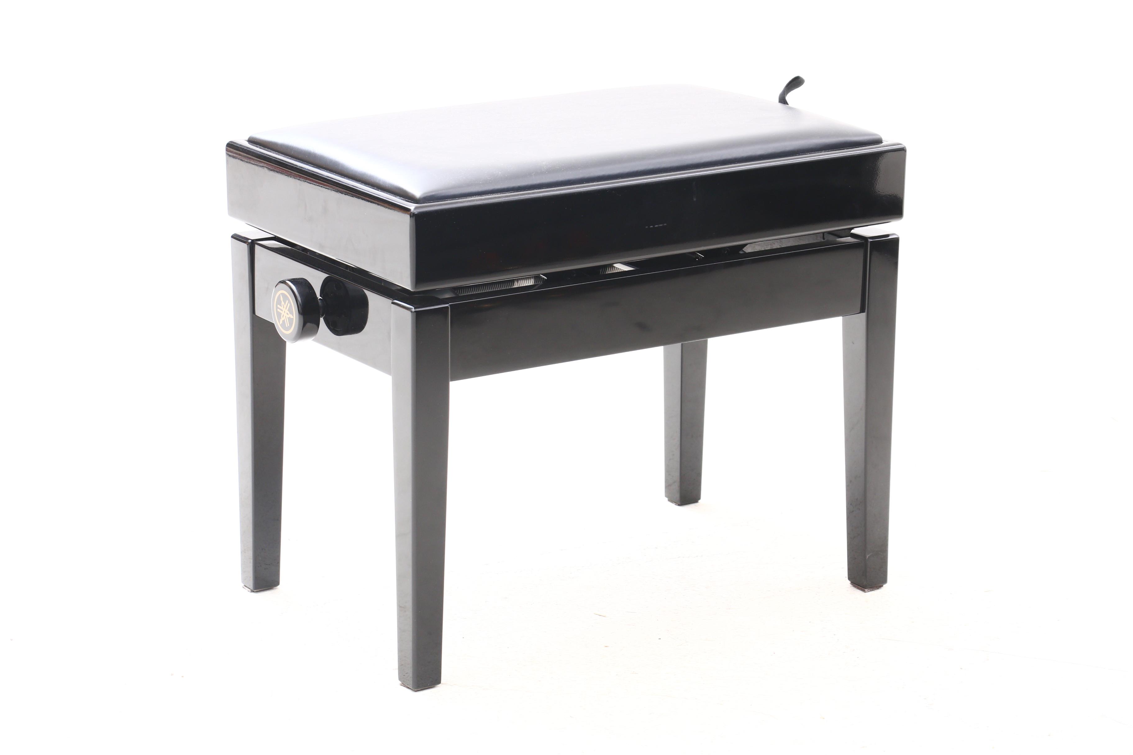 Yamaha Polished Ebony Clavinova Electric Piano with Bench