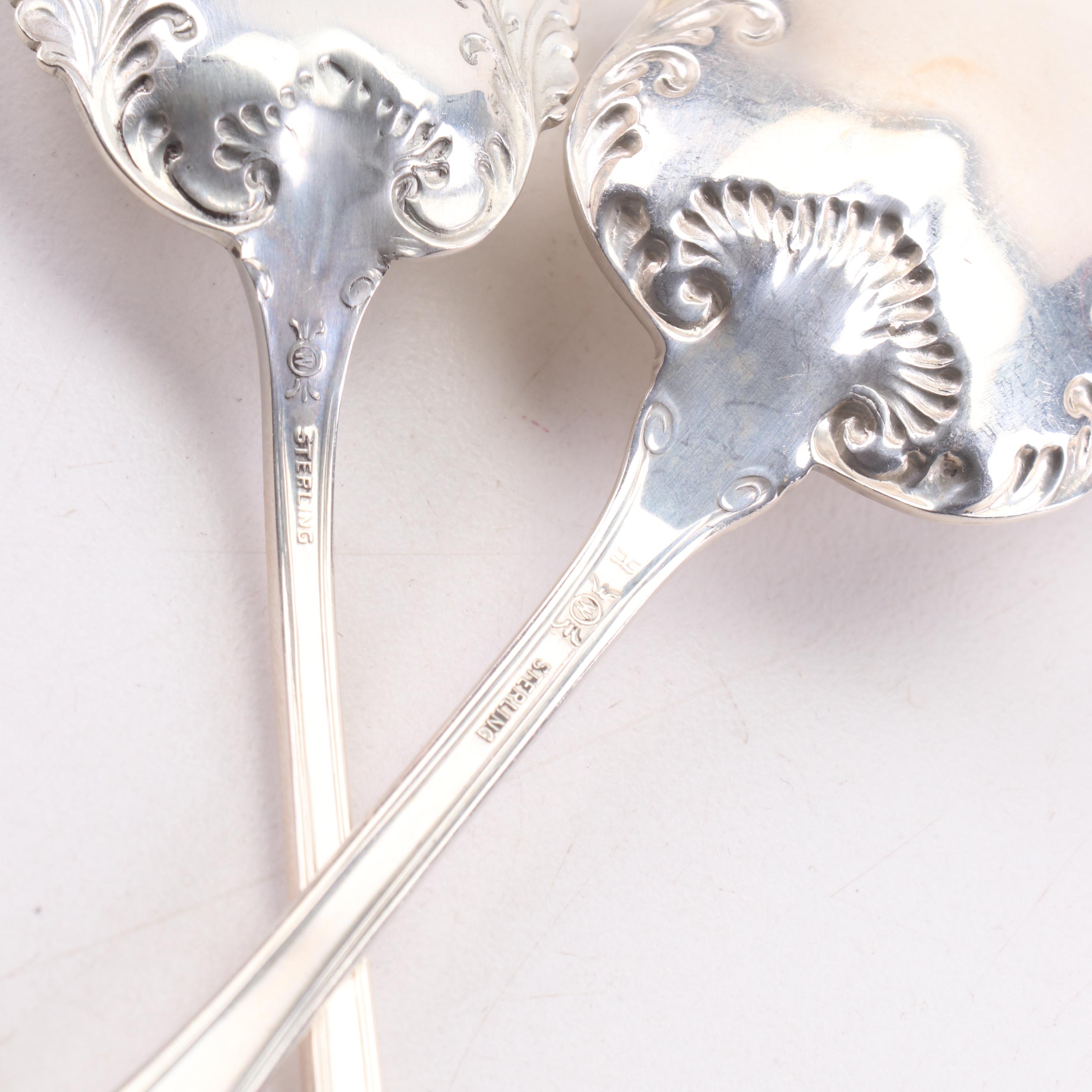 Frank M. Whiting "Georgian Shell" Sterling Silver Flatware Service for Twelve