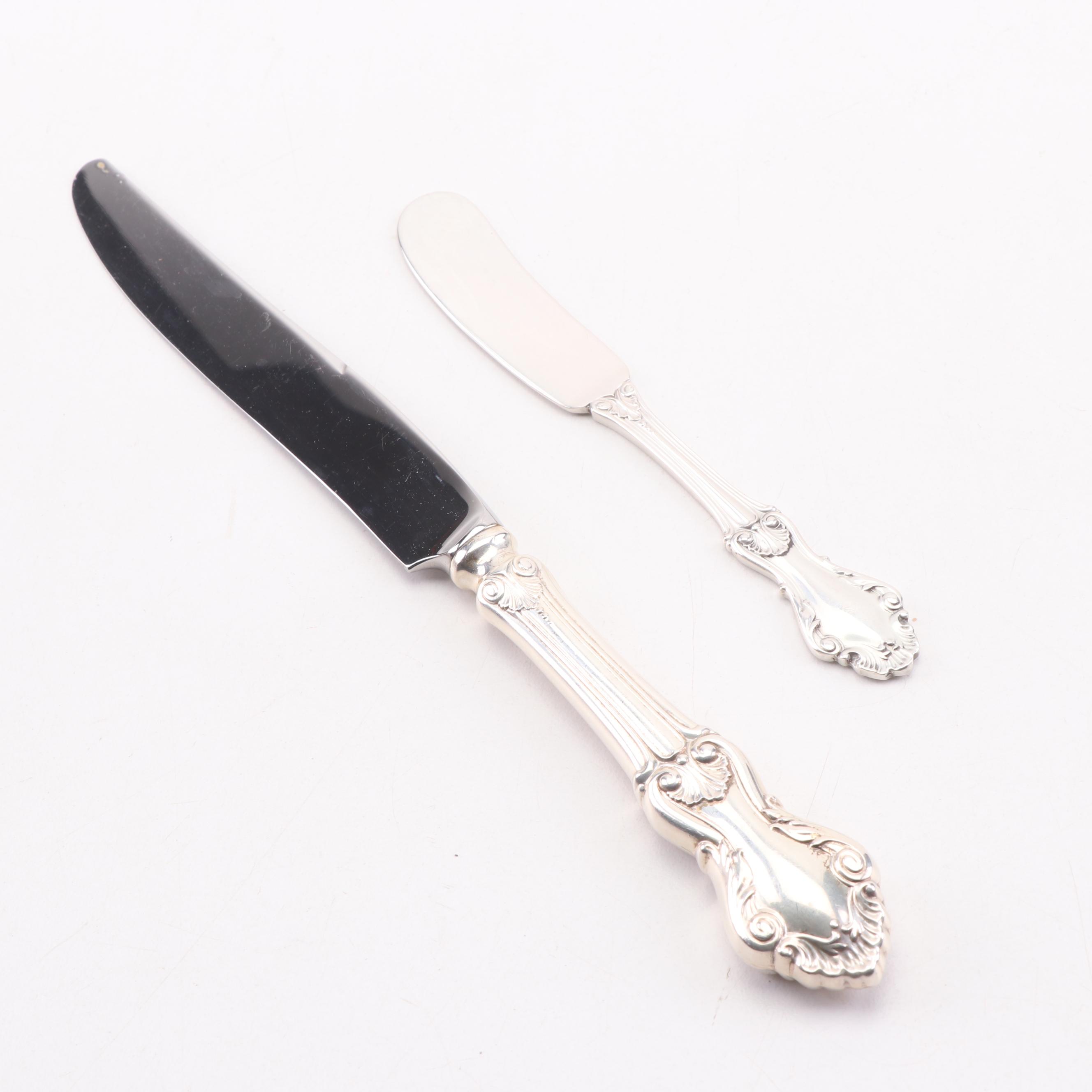 Frank M. Whiting "Georgian Shell" Sterling Silver Flatware Service for Twelve