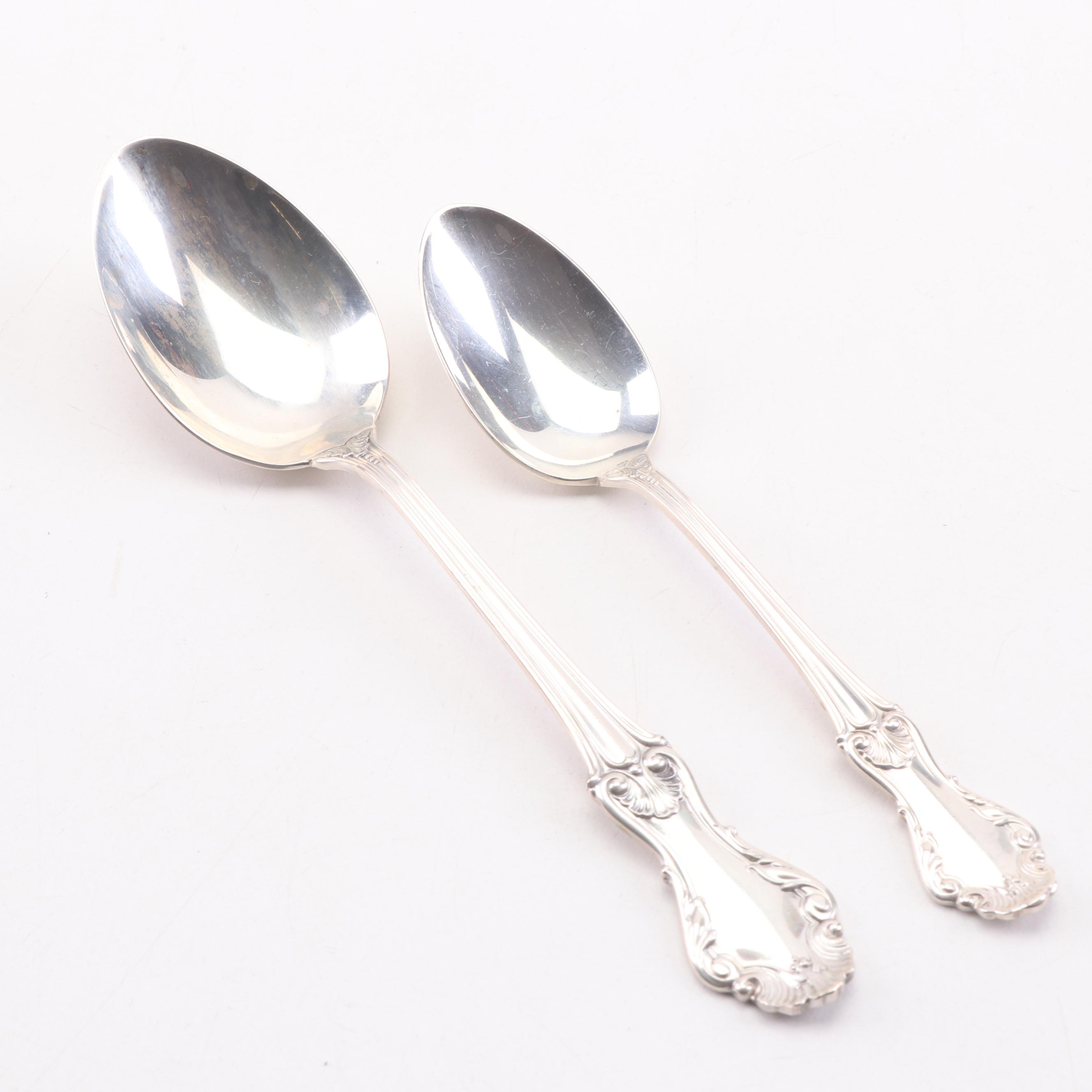 Frank M. Whiting "Georgian Shell" Sterling Silver Flatware Service for Twelve