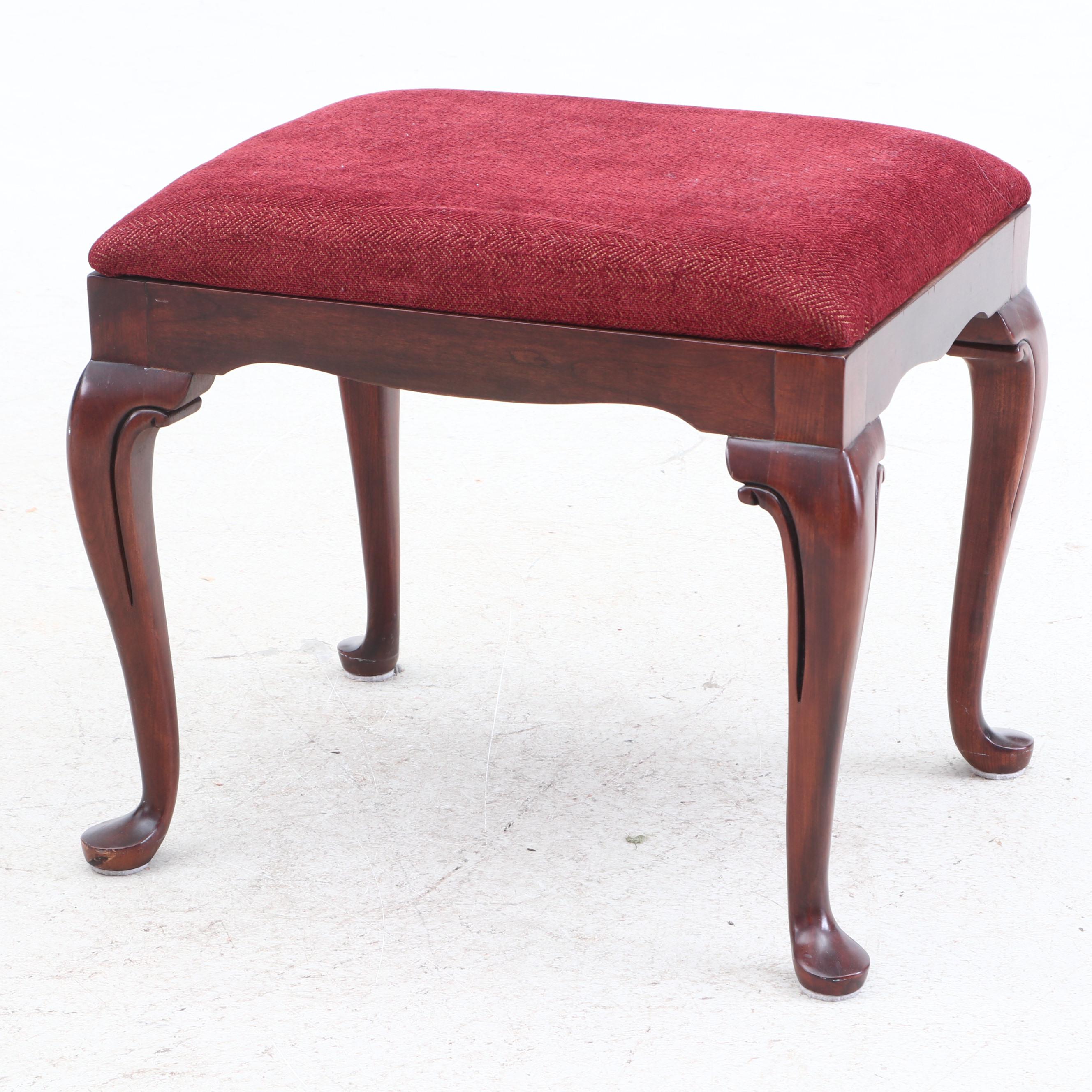 Drexel Heritage Queen Anne Style Cherry Sofa Table with Stools