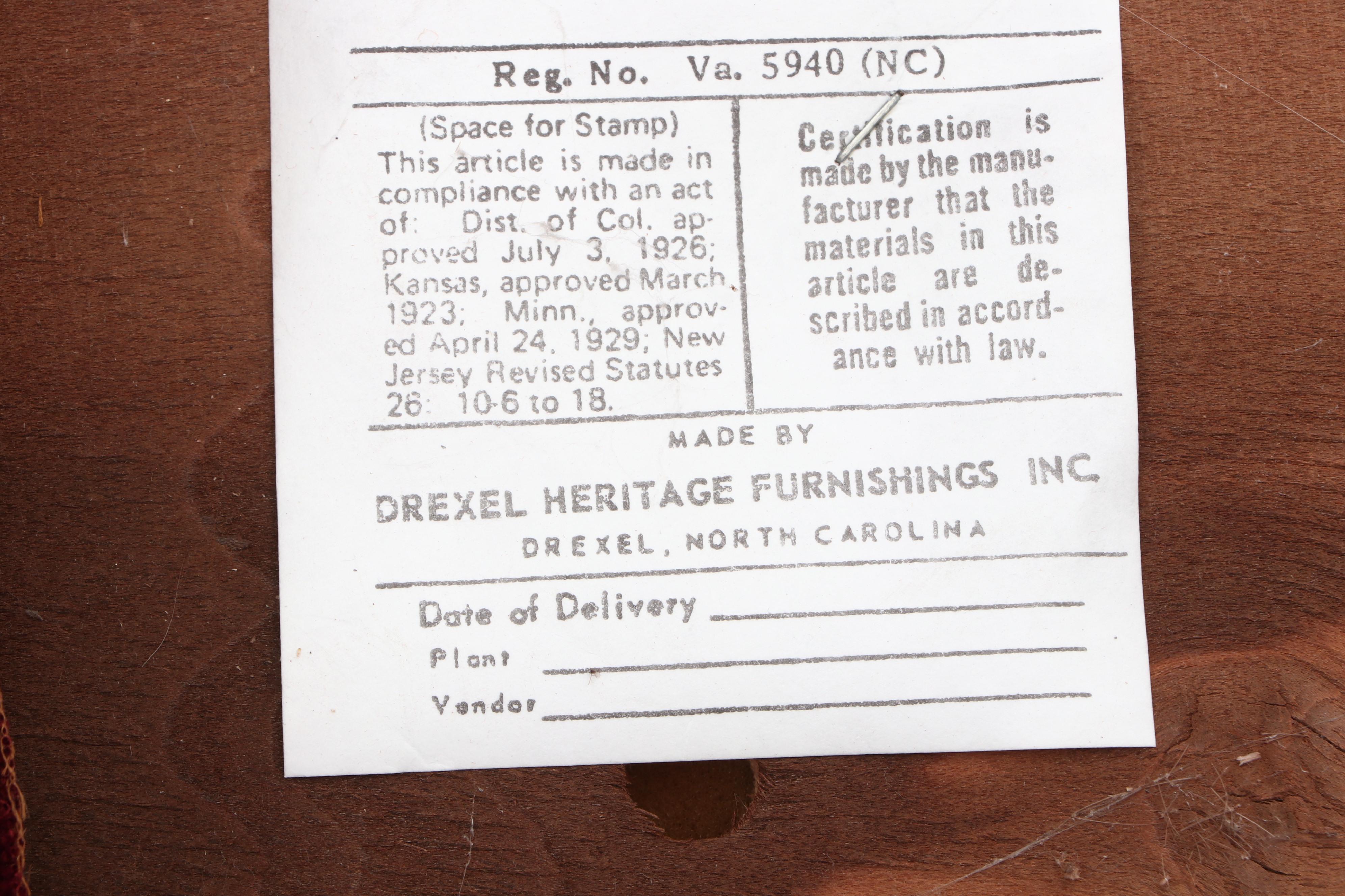 Drexel Heritage Queen Anne Style Cherry Sofa Table with Stools