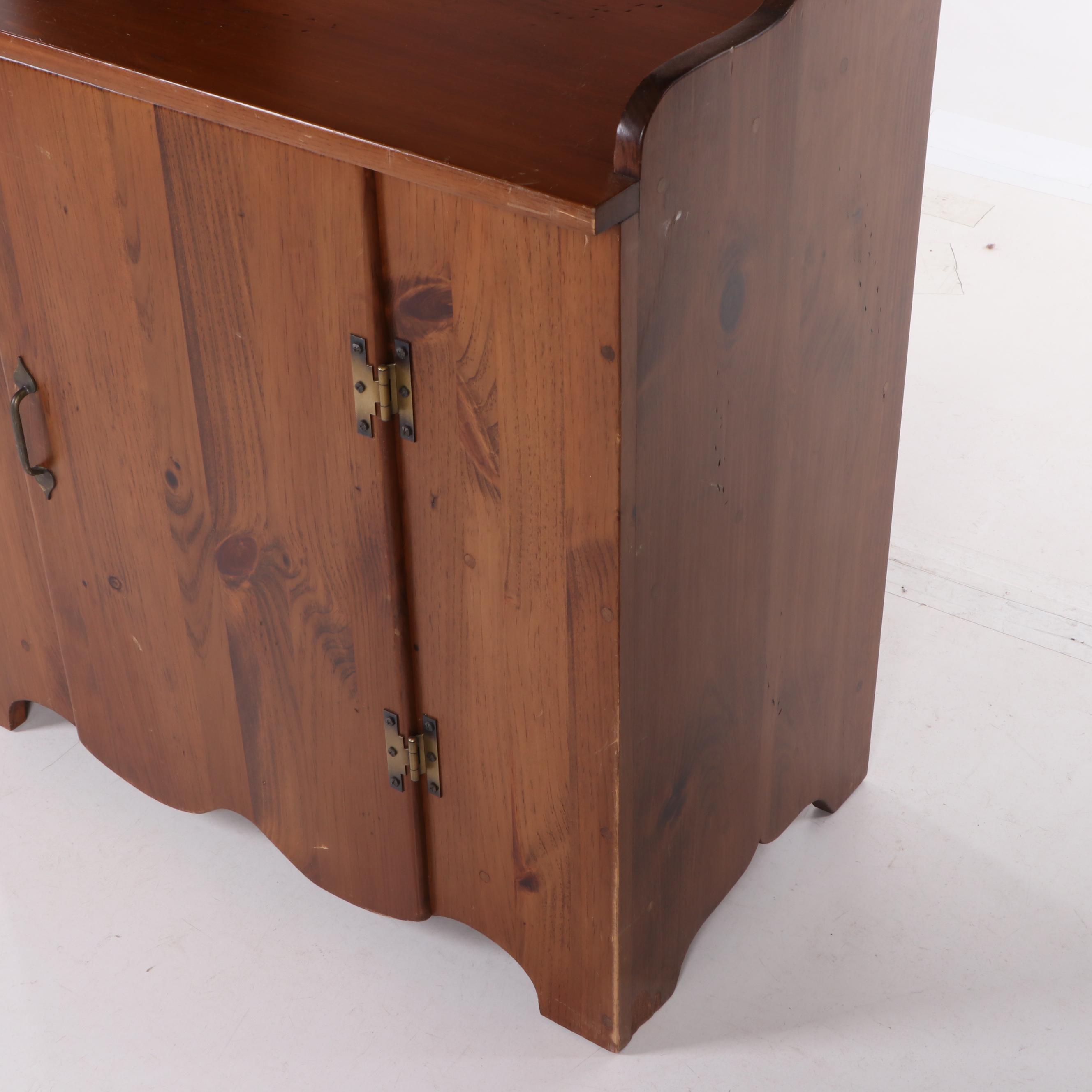 American Primitive Style Pine Cabinet Bookcase, Mid to Late 20th Century