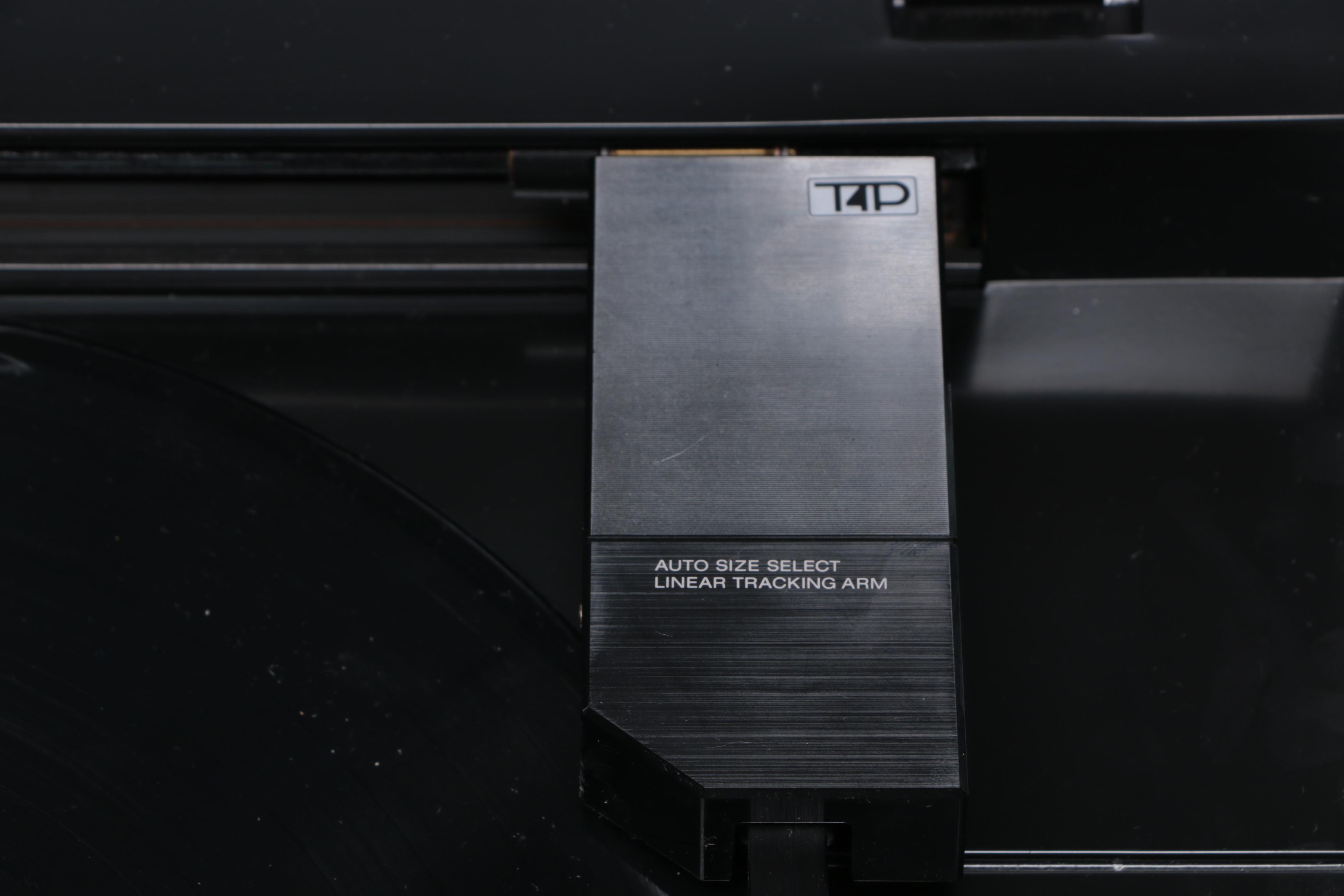 Sony PS-LX520 Record Player with GPX Under-Cabinet CD Player/Radio