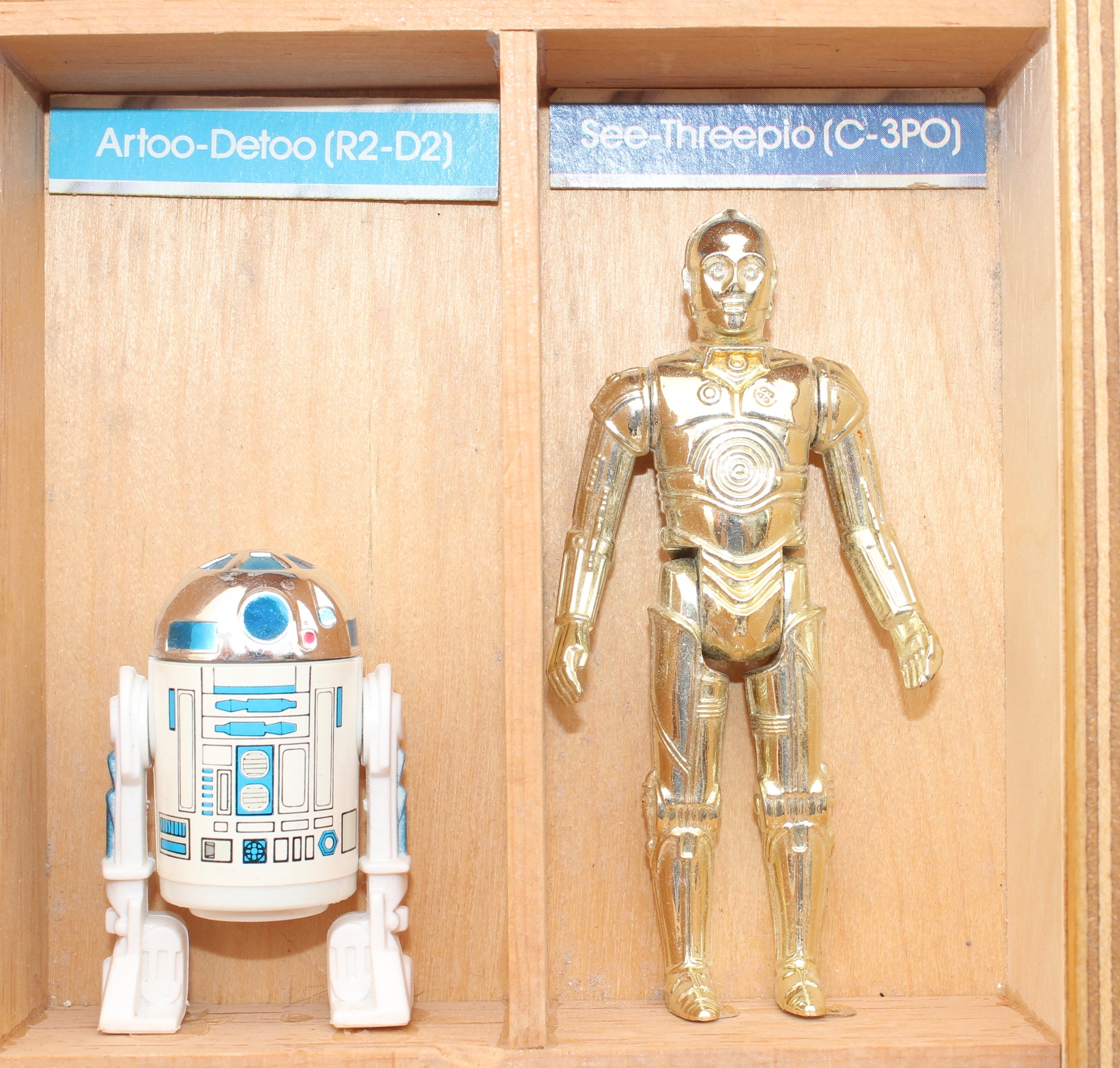 Original 1977 Star Wars Action Figurines