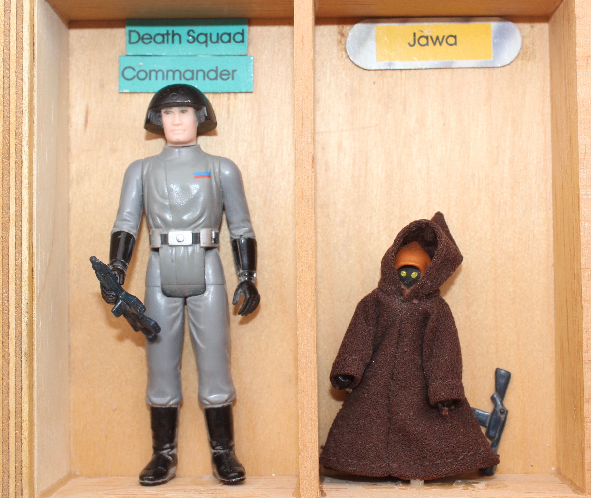 Original 1977 Star Wars Action Figurines