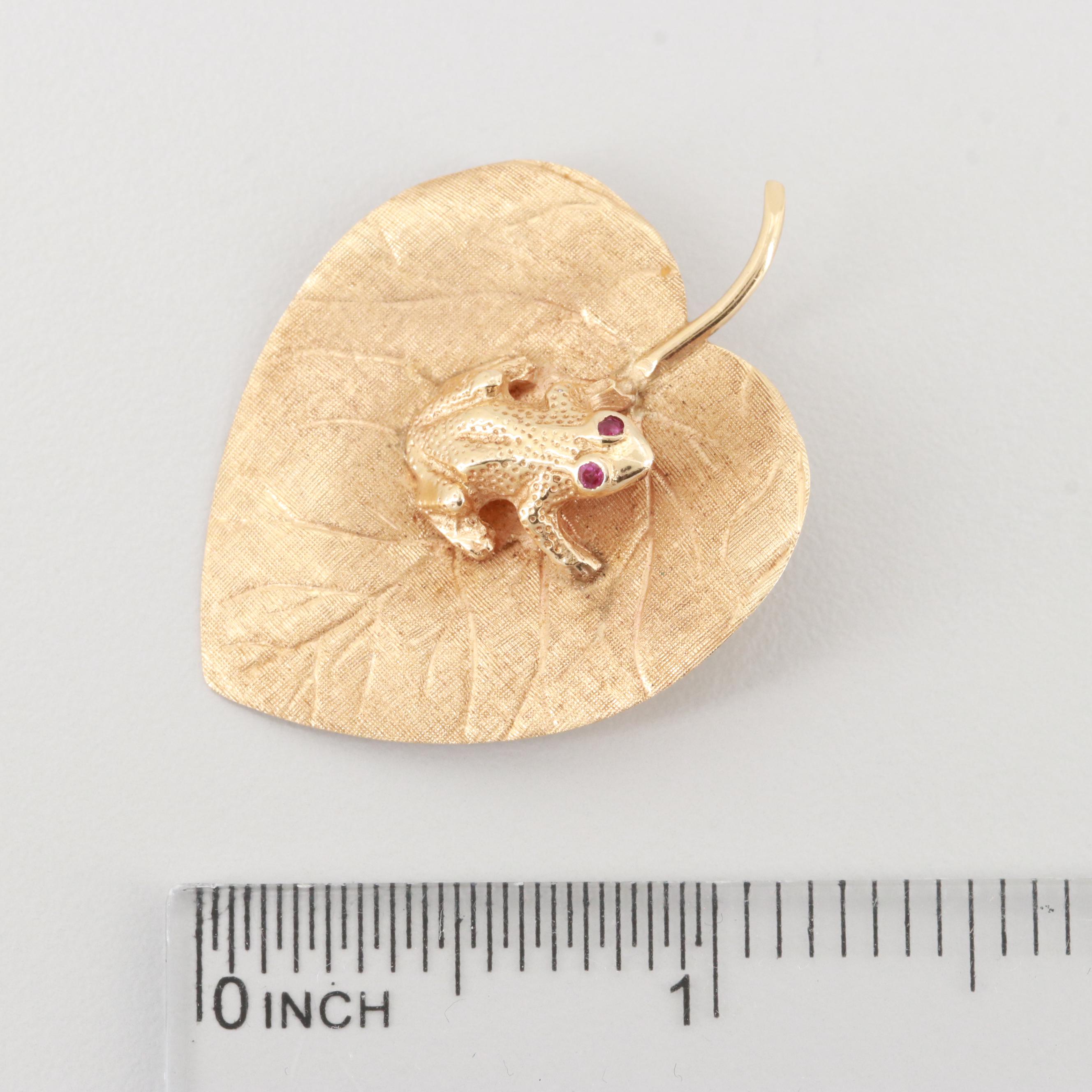 Vintage Cellino 14K Yellow Gold Frog on a Leaf Brooch with Ruby Accents