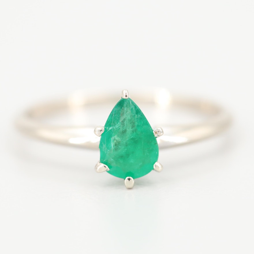 14K White Gold Emerald Solitaire Ring
