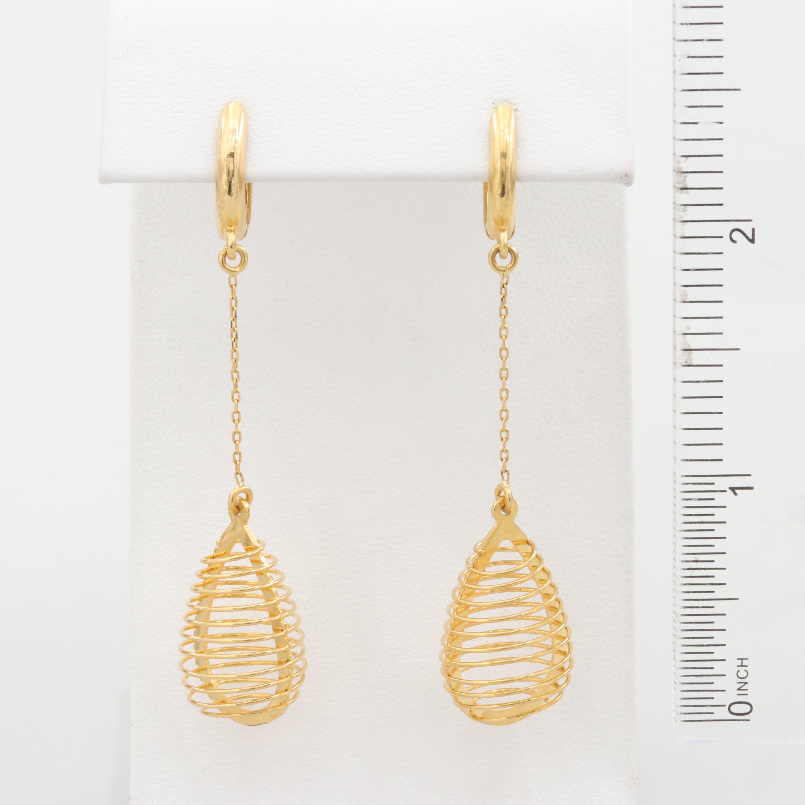 22K Yellow Gold Dangle Earrings