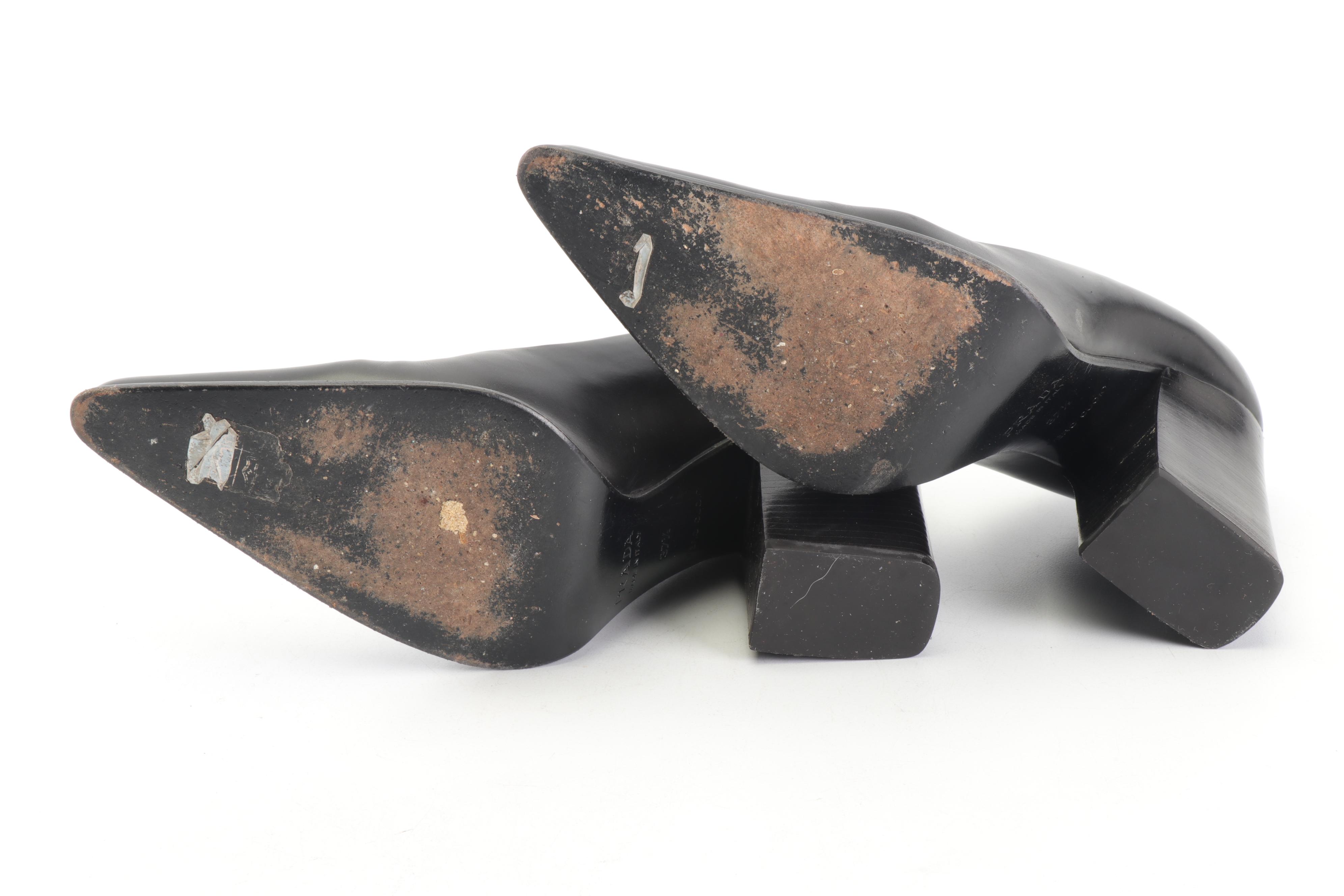 Prada Black Leather Pointed Toe Pumps with Block Heel