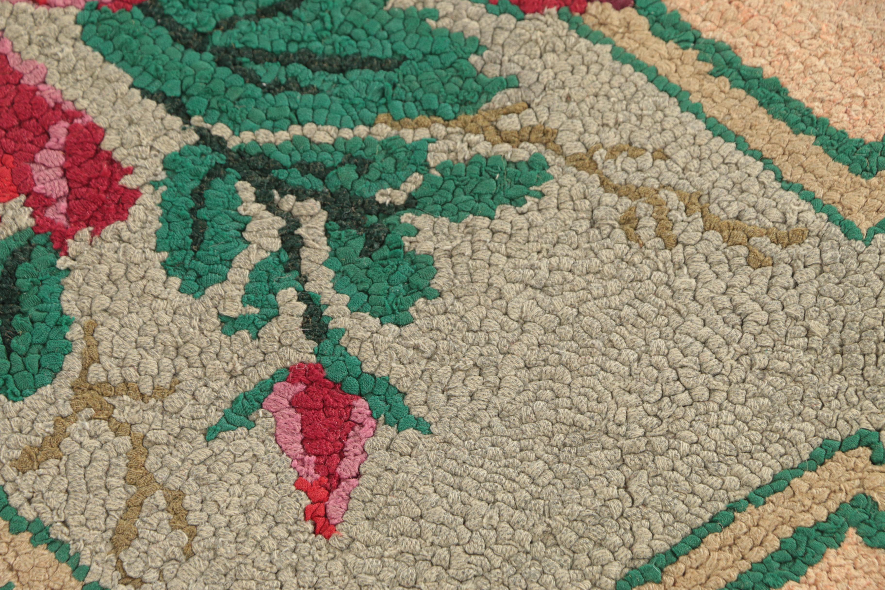 Hand-Hooked American Colonial Revival Wool Accent Rug