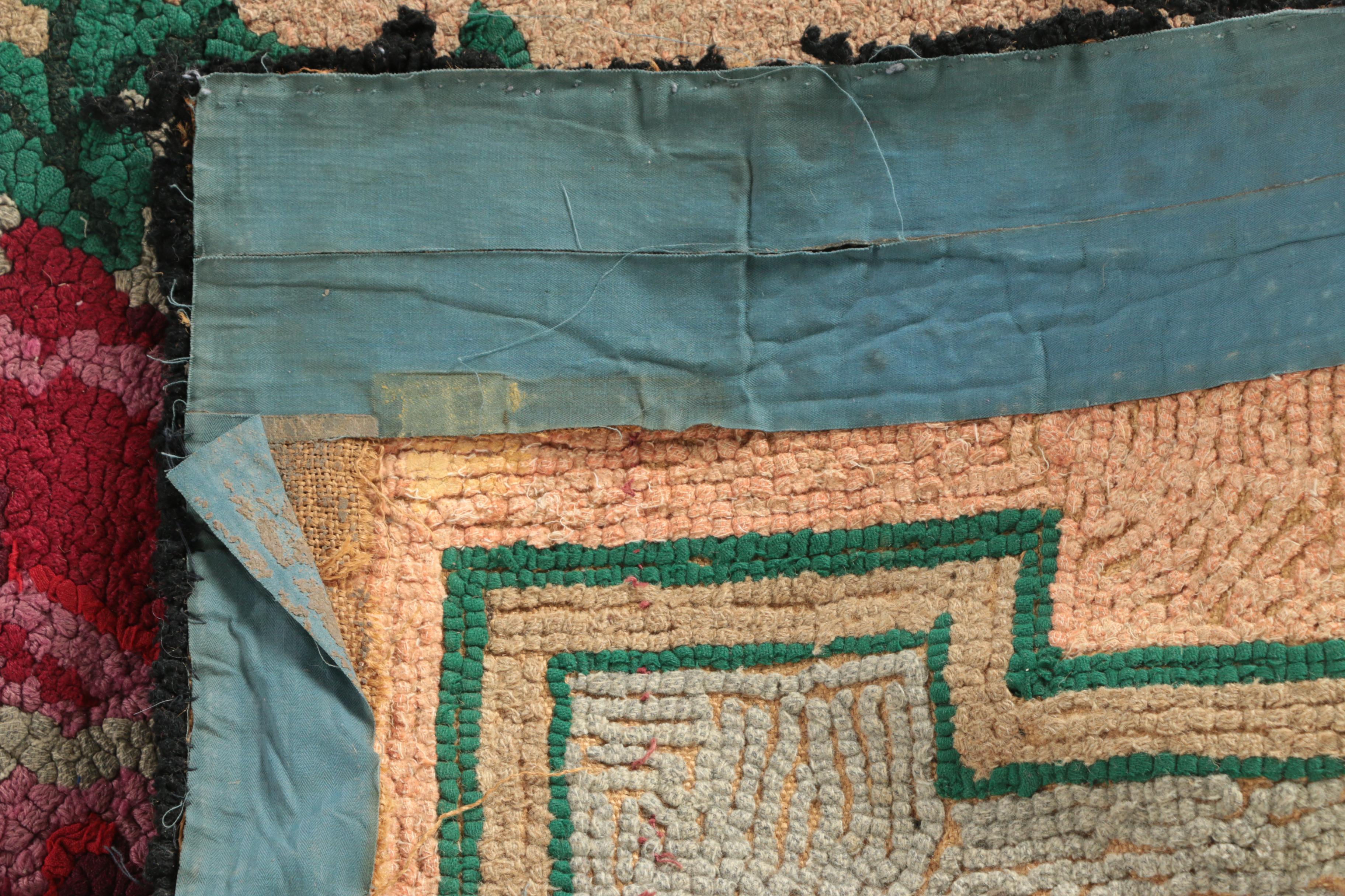 Hand-Hooked American Colonial Revival Wool Accent Rug