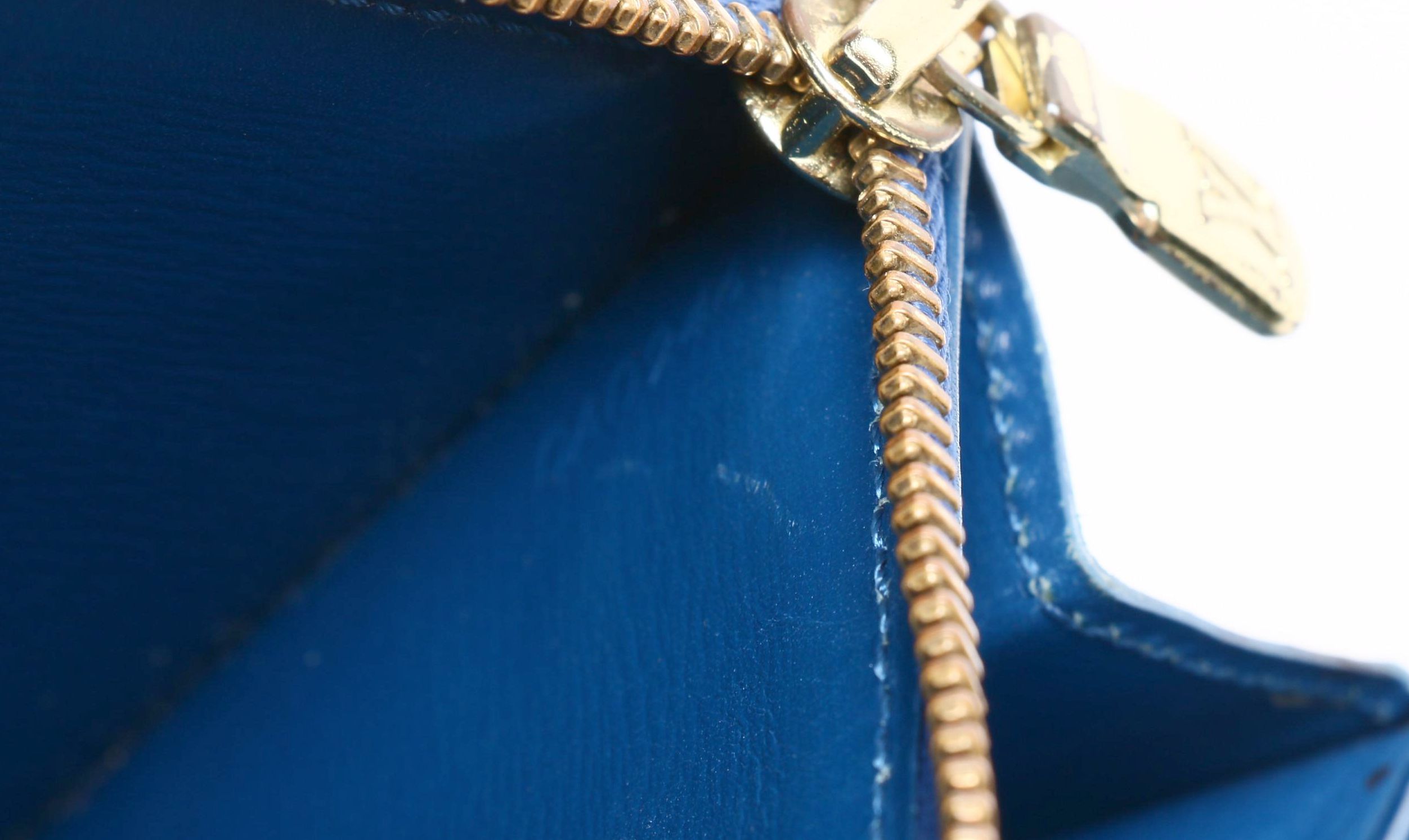 Louis Vuitton Toledo Blue EPI Leather Sarah Wallet and Borneo Green Key Holder