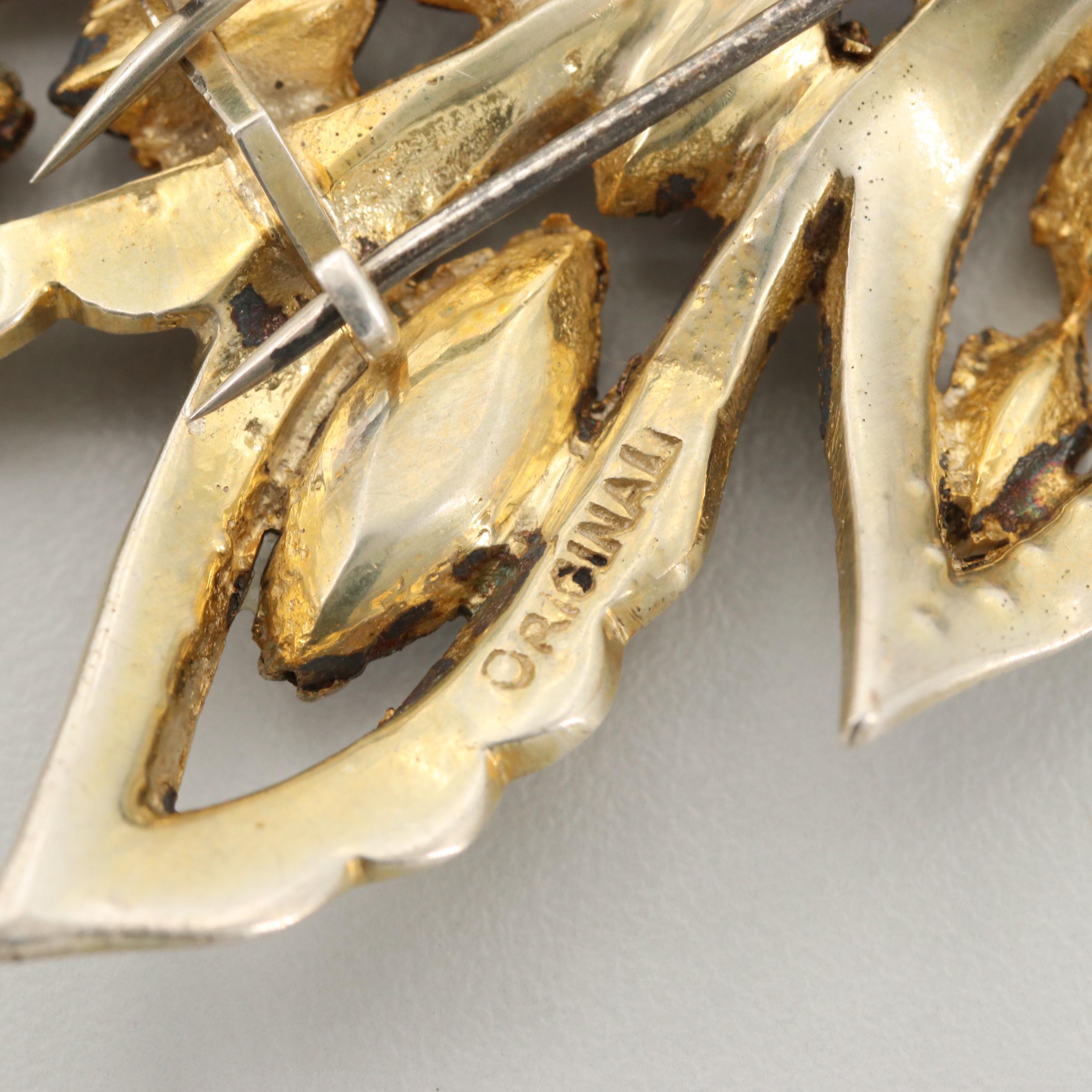 Circa 1940s Eisenberg Original Sterling Silver Rhinestone Fur Clip