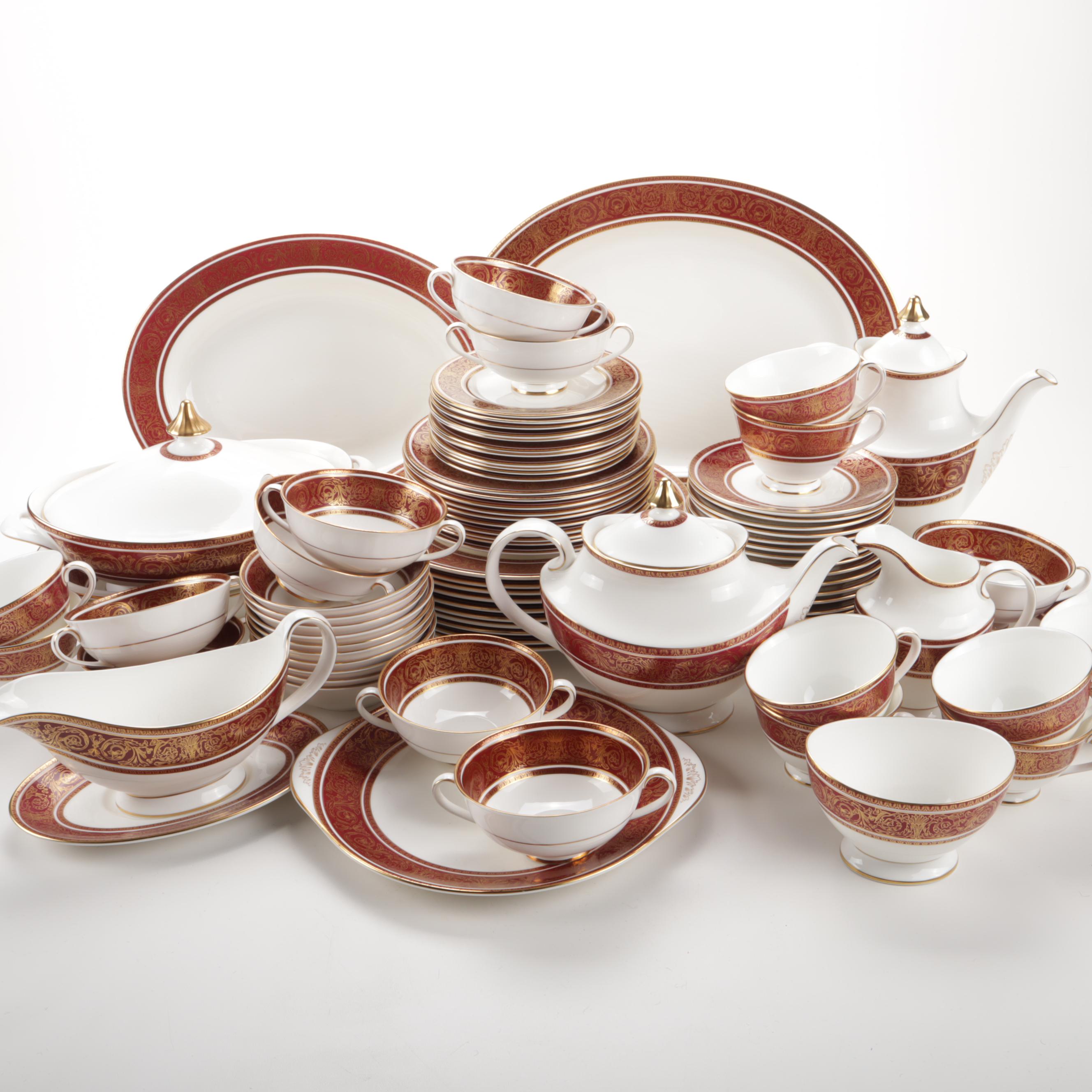 Royal Doulton "Buckingham" Gilt English Fine Bone China