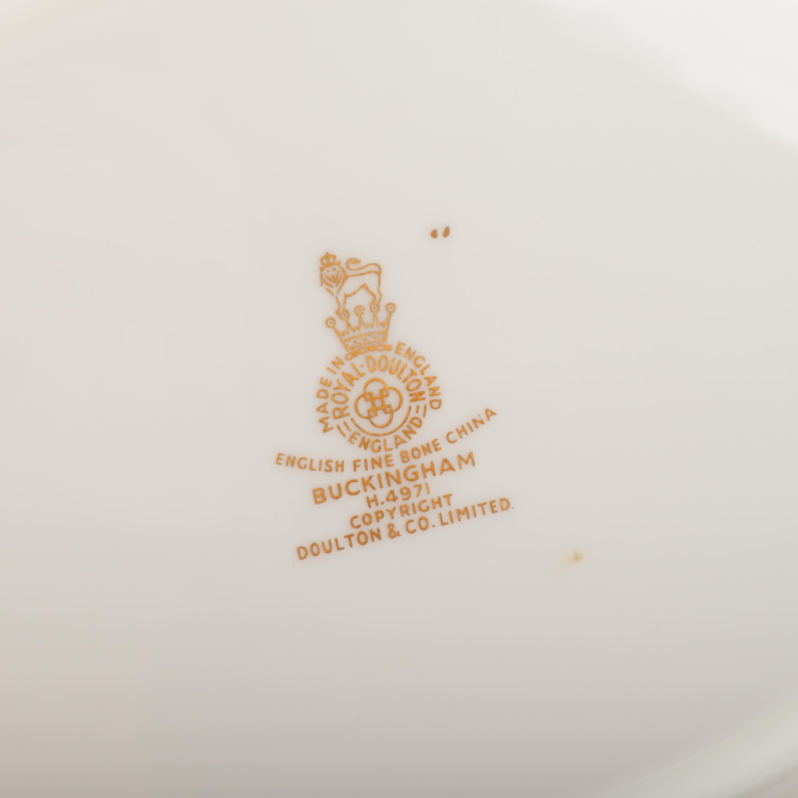 Royal Doulton "Buckingham" Gilt English Fine Bone China