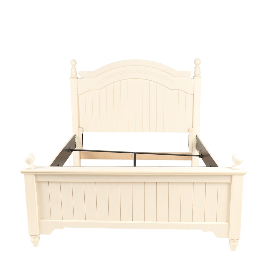Contemporary Ashley Furniture Painted Wooden Wainscot Queen Size Bed