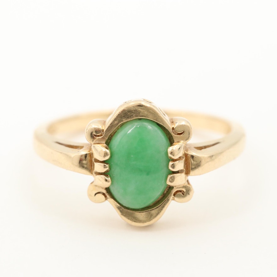 Vintage 14K Yellow Gold Jadeite Ring