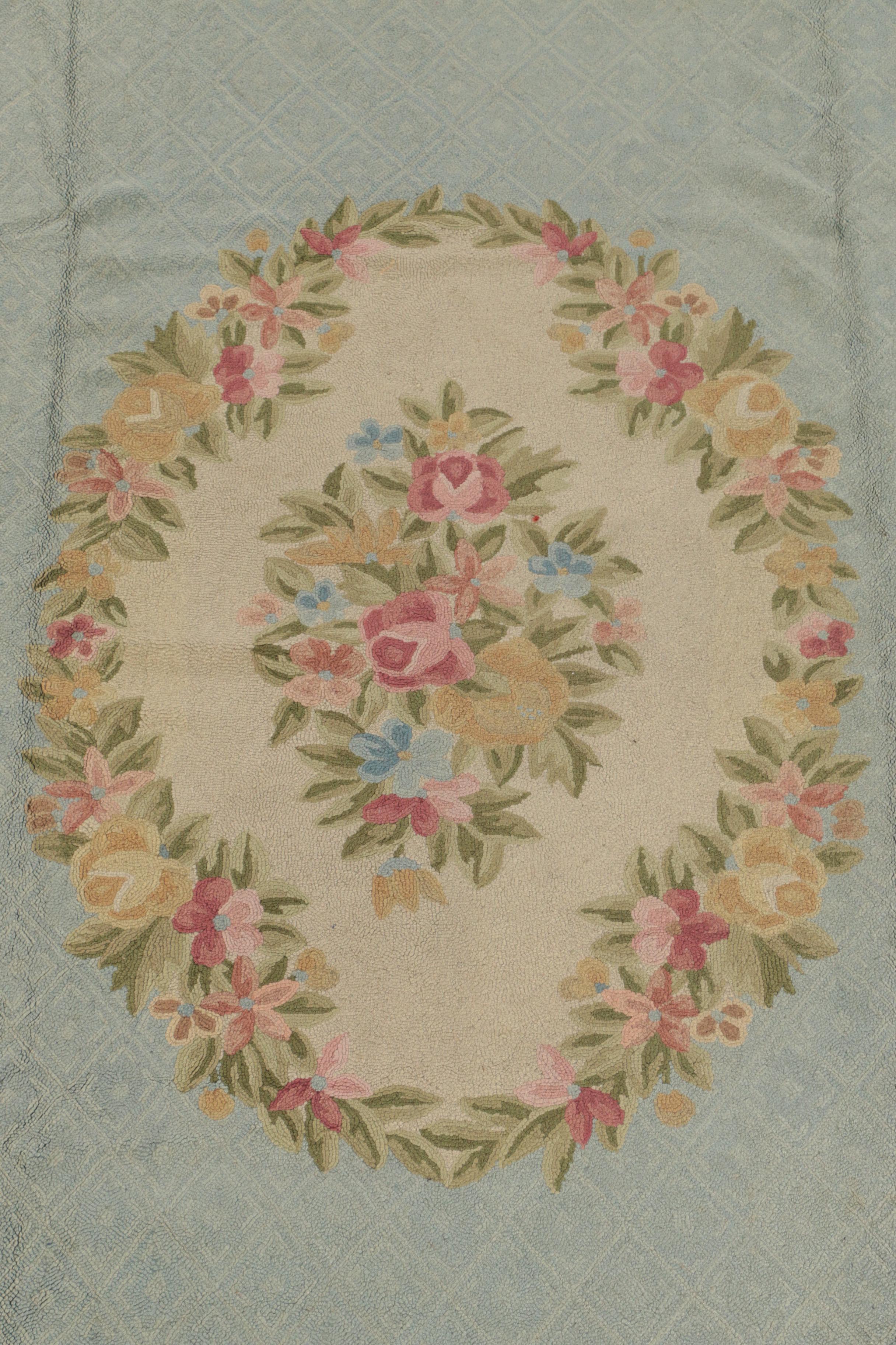 Hand-Hooked American Colonial Revival Wool Room Sized Rug