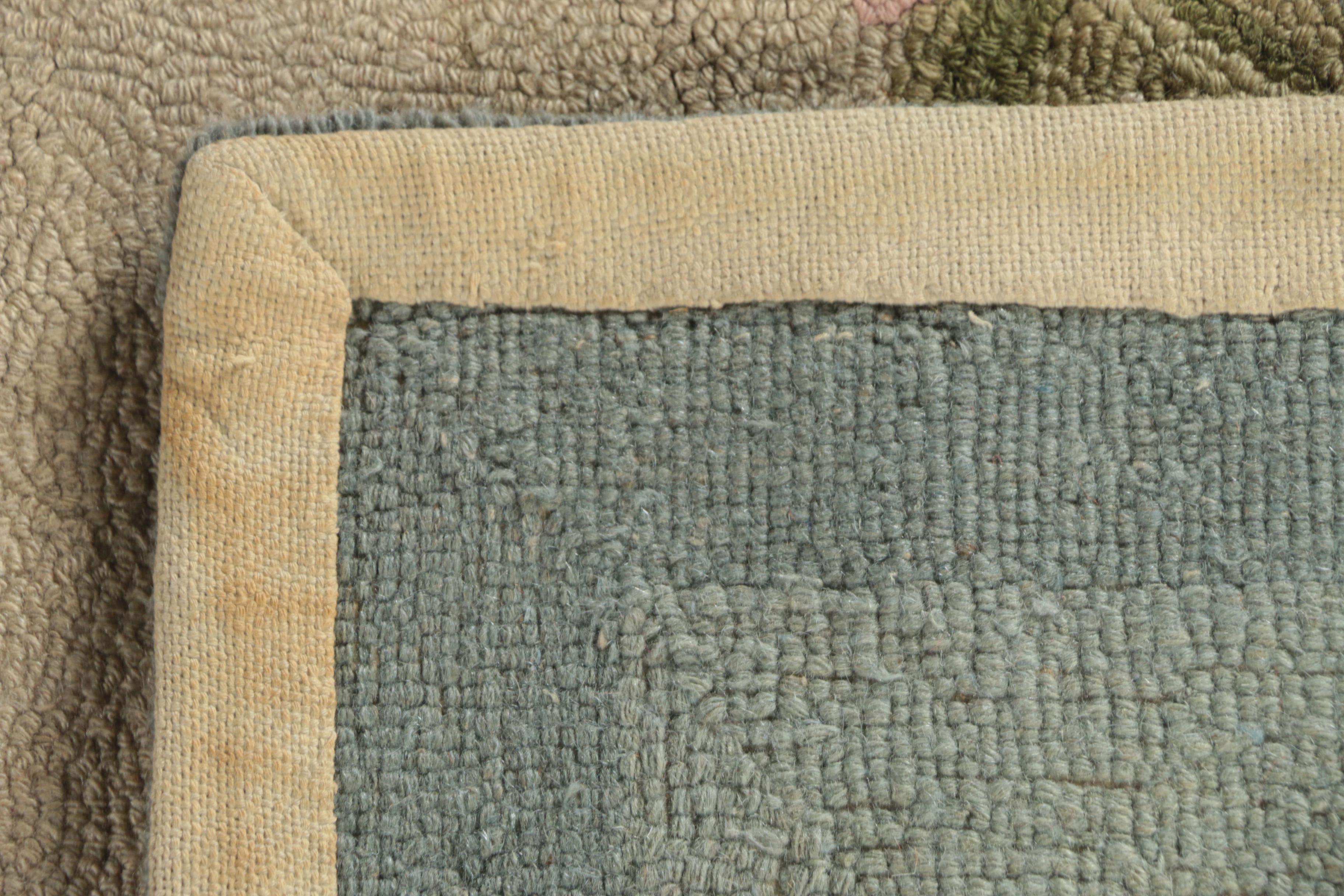 Hand-Hooked American Colonial Revival Wool Room Sized Rug