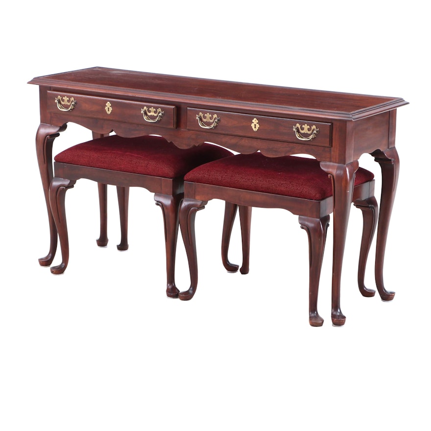 Drexel Heritage Queen Anne Style Cherry Sofa Table with Stools