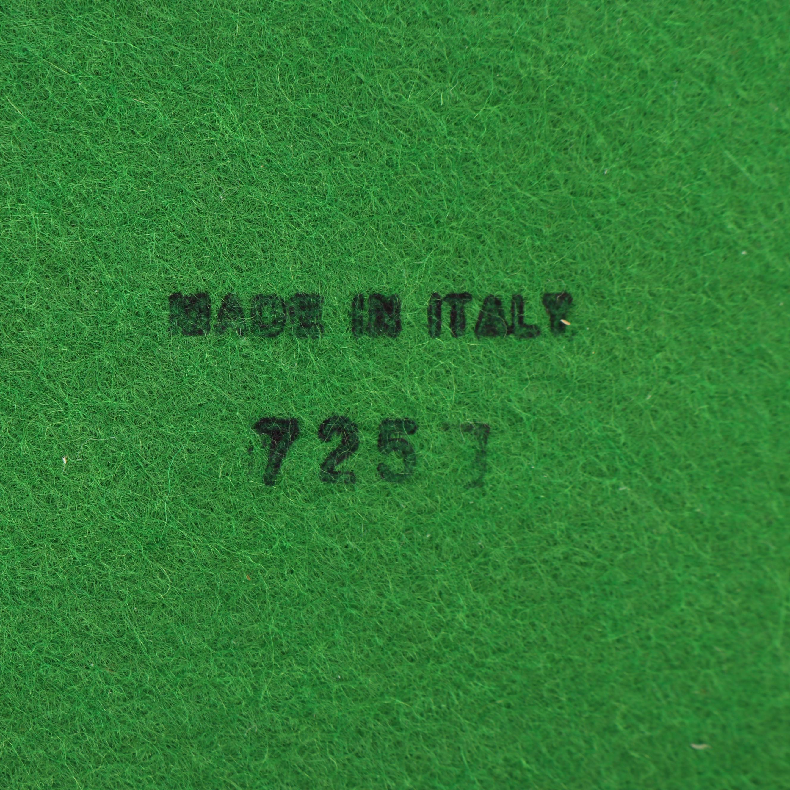 Benacchio Triade Capodimonte Figurine "Man on Bench"