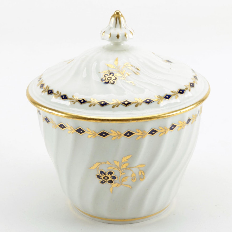 Flight Period Worcester Spiral Fluted Porcelain Sucrier, Circa 1790