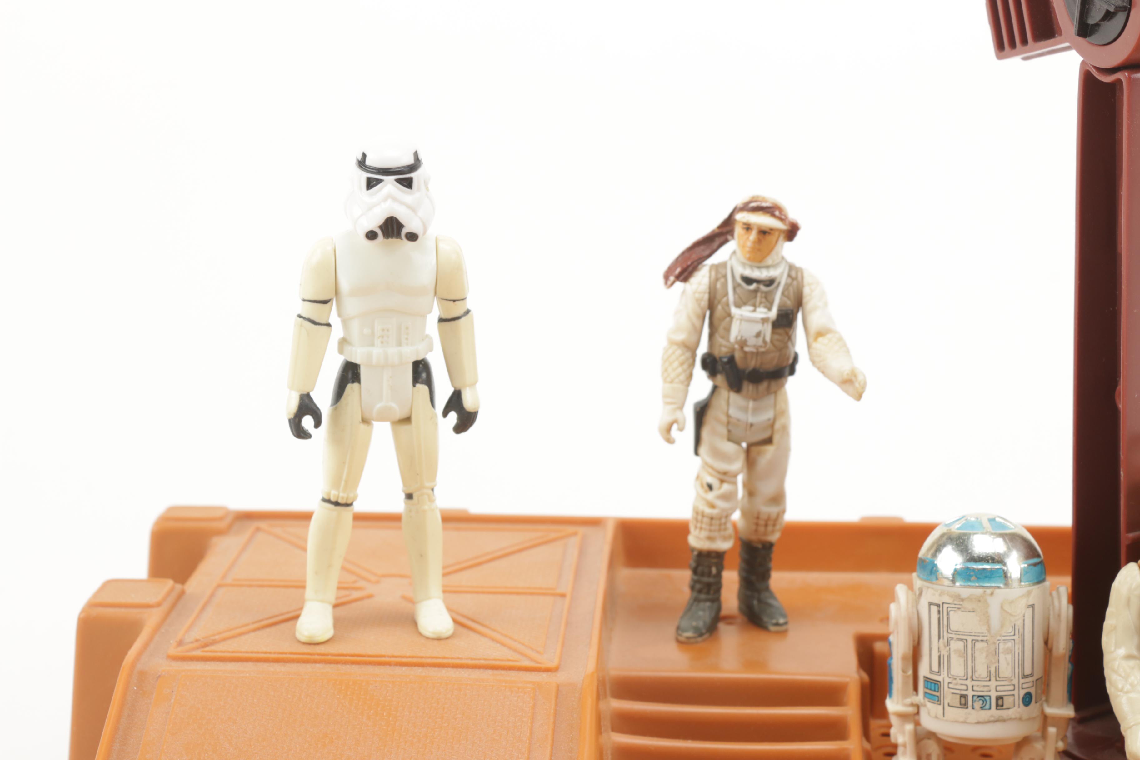 1970s/1980s "Star Wars" Figures with Accessories and Droid Factory Playset