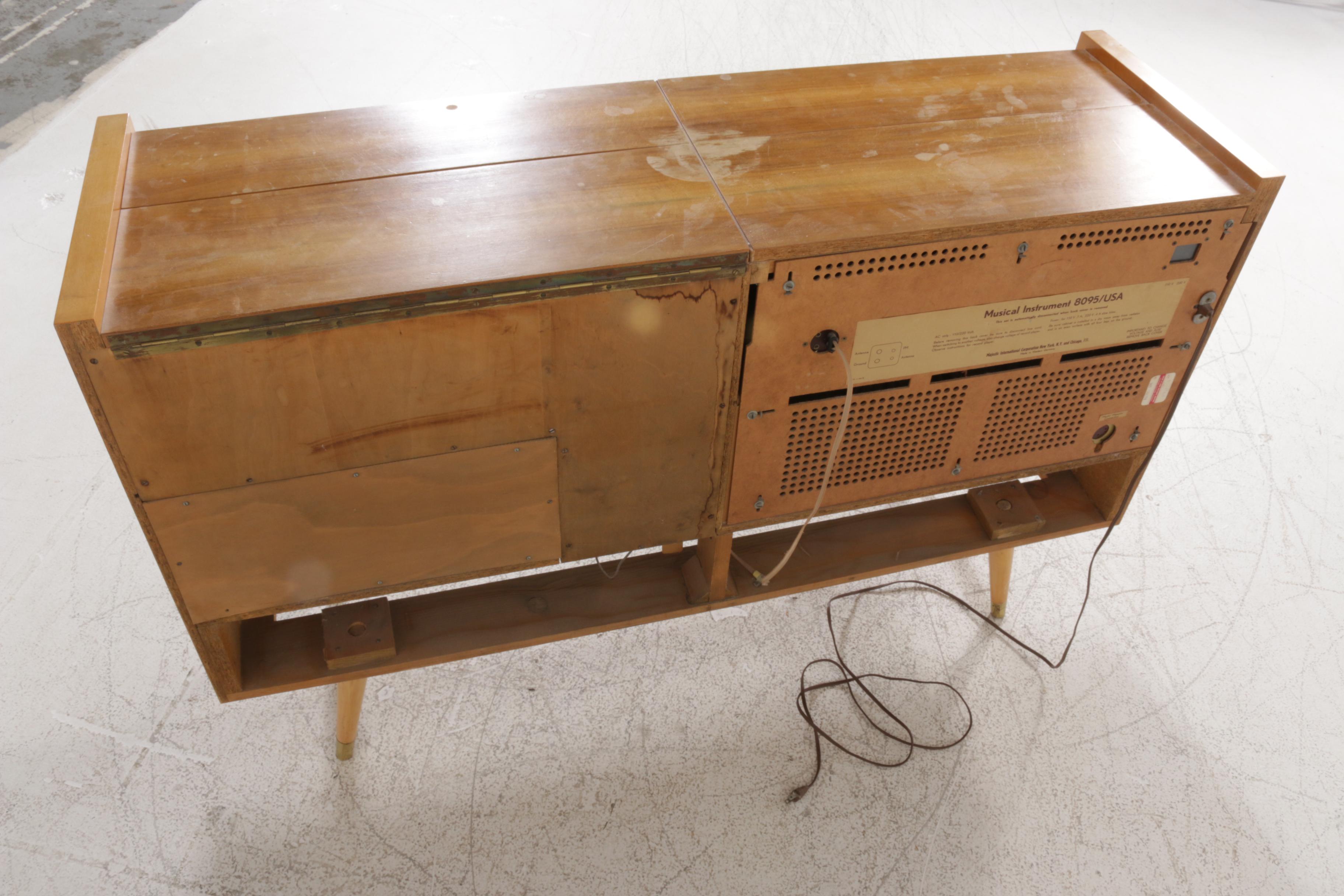 Modern Grundig-Majestic Model 8095 Console Stereo Cabinet