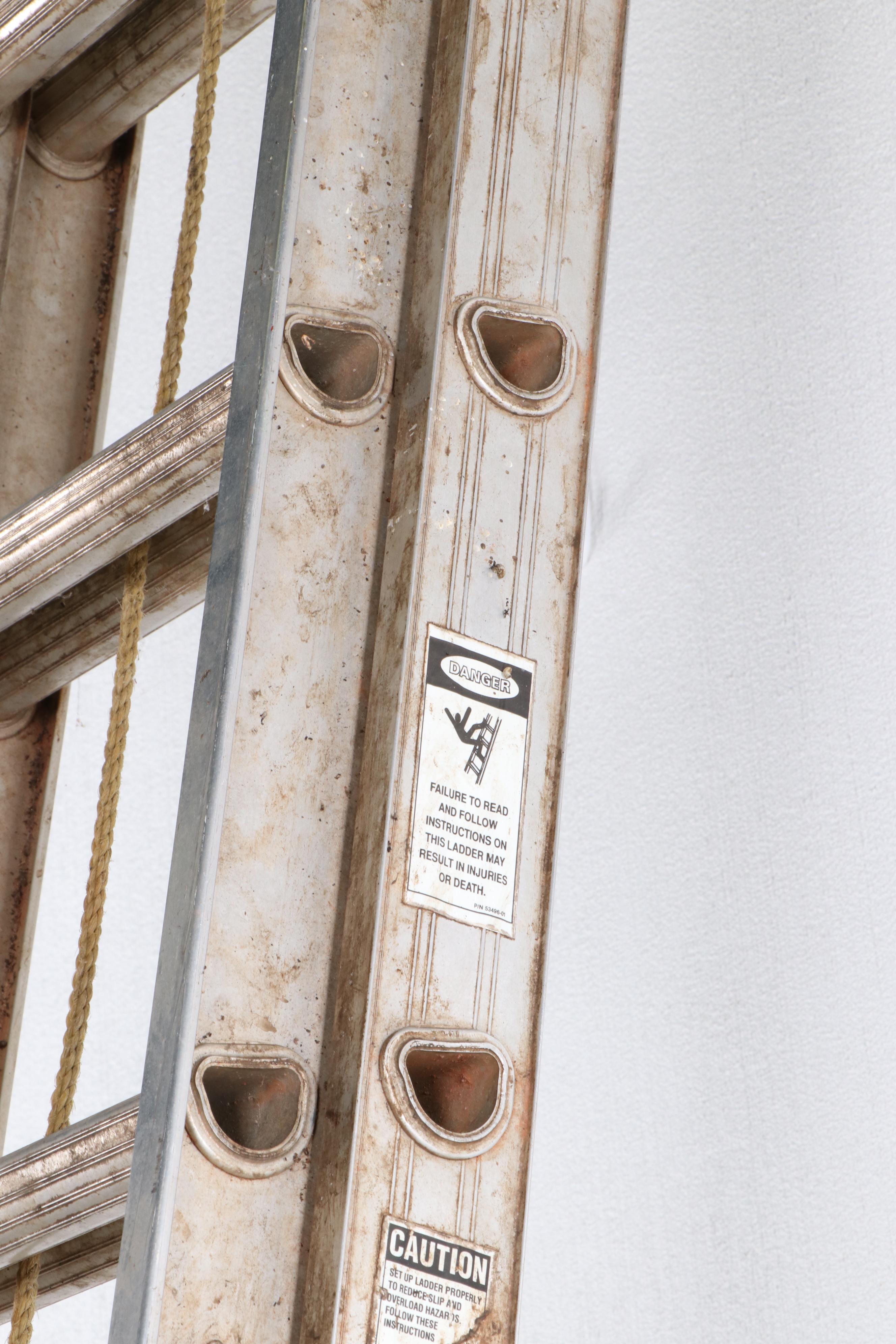 Werner 26-Foot Extension Ladder with Stabilizer