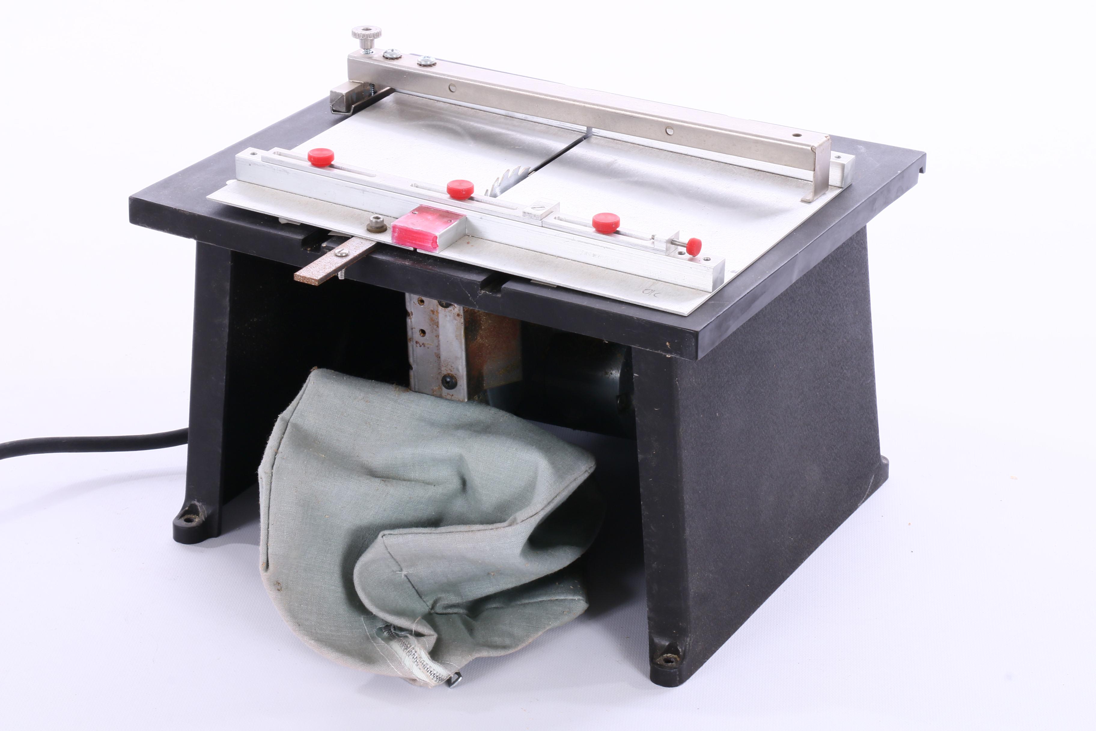 Dremel Moto-Lathe 700-1 Table 15" Scroll Saw with Sander Attachments