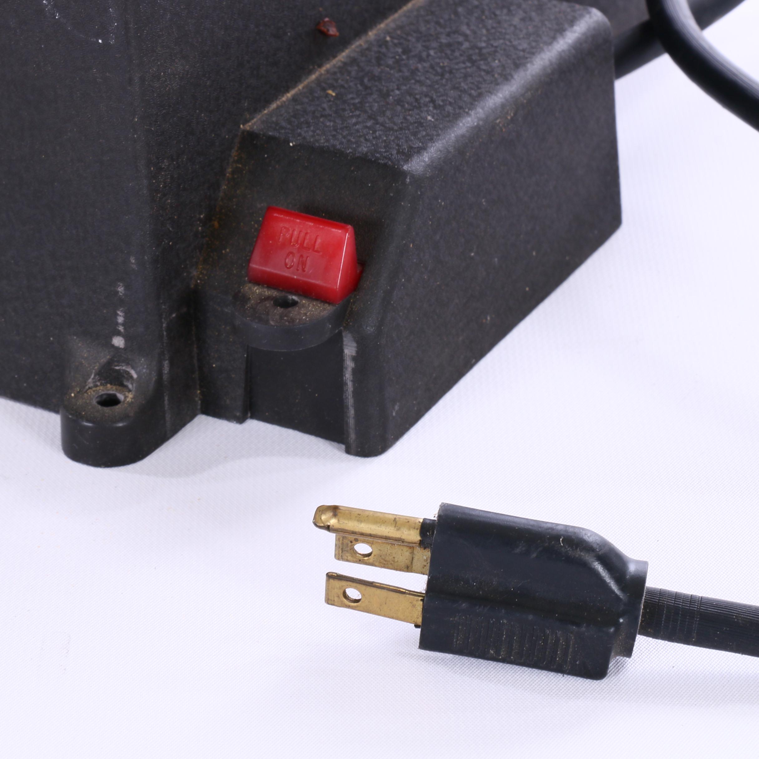 Dremel Moto-Lathe 700-1 Table 15" Scroll Saw with Sander Attachments