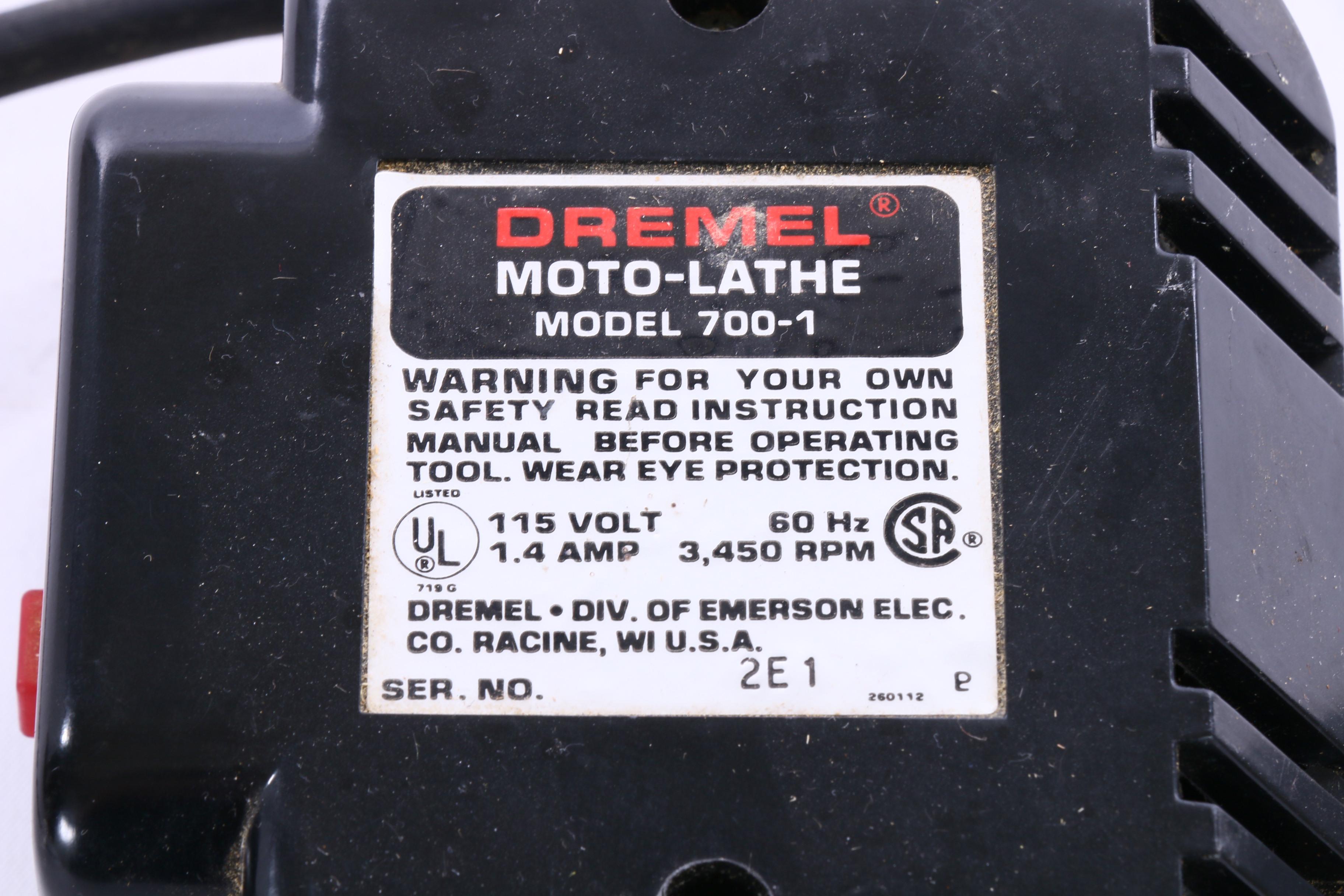 Dremel Moto-Lathe 700-1 Table 15" Scroll Saw with Sander Attachments