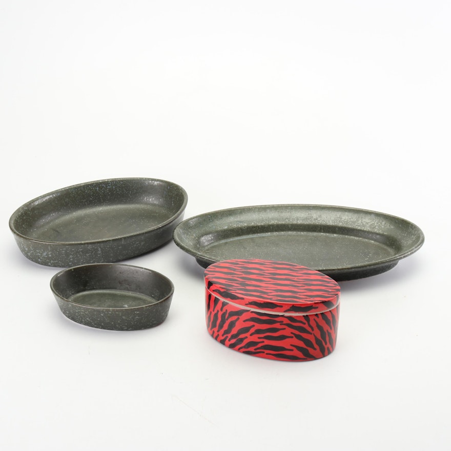 Boleslawiec Ceramic Serveware with Decorative Kenyan Box