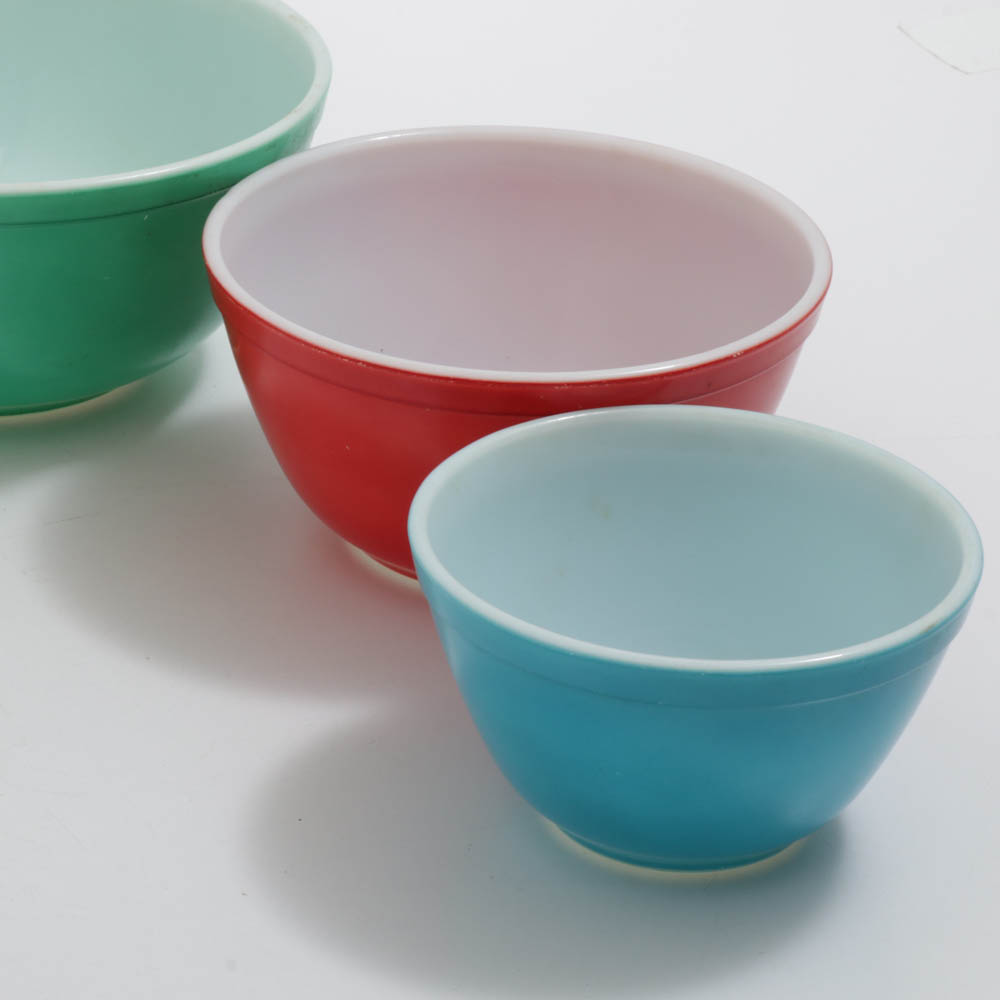 Pyrex "Primary Colors" Nested Mixing Bowls