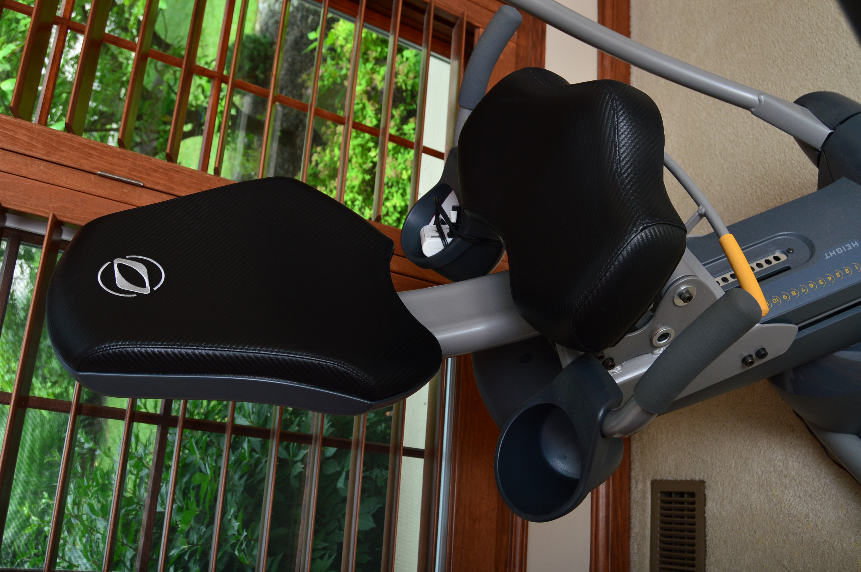 Octane XRide xR6 Series Seated Elliptical Machine