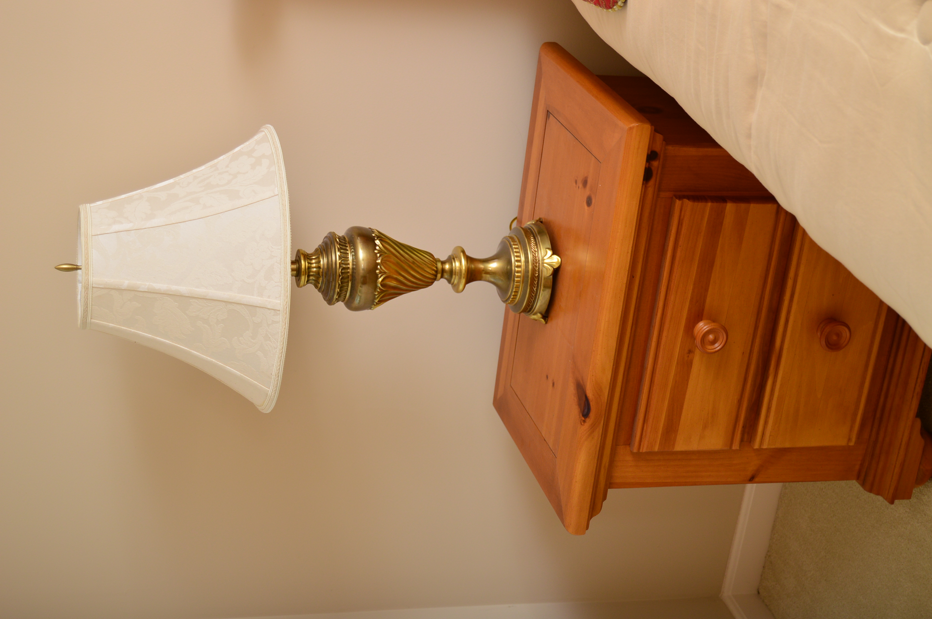 Broyhill Pine Queen-Sized Bed with Night Stands and Table Lamps