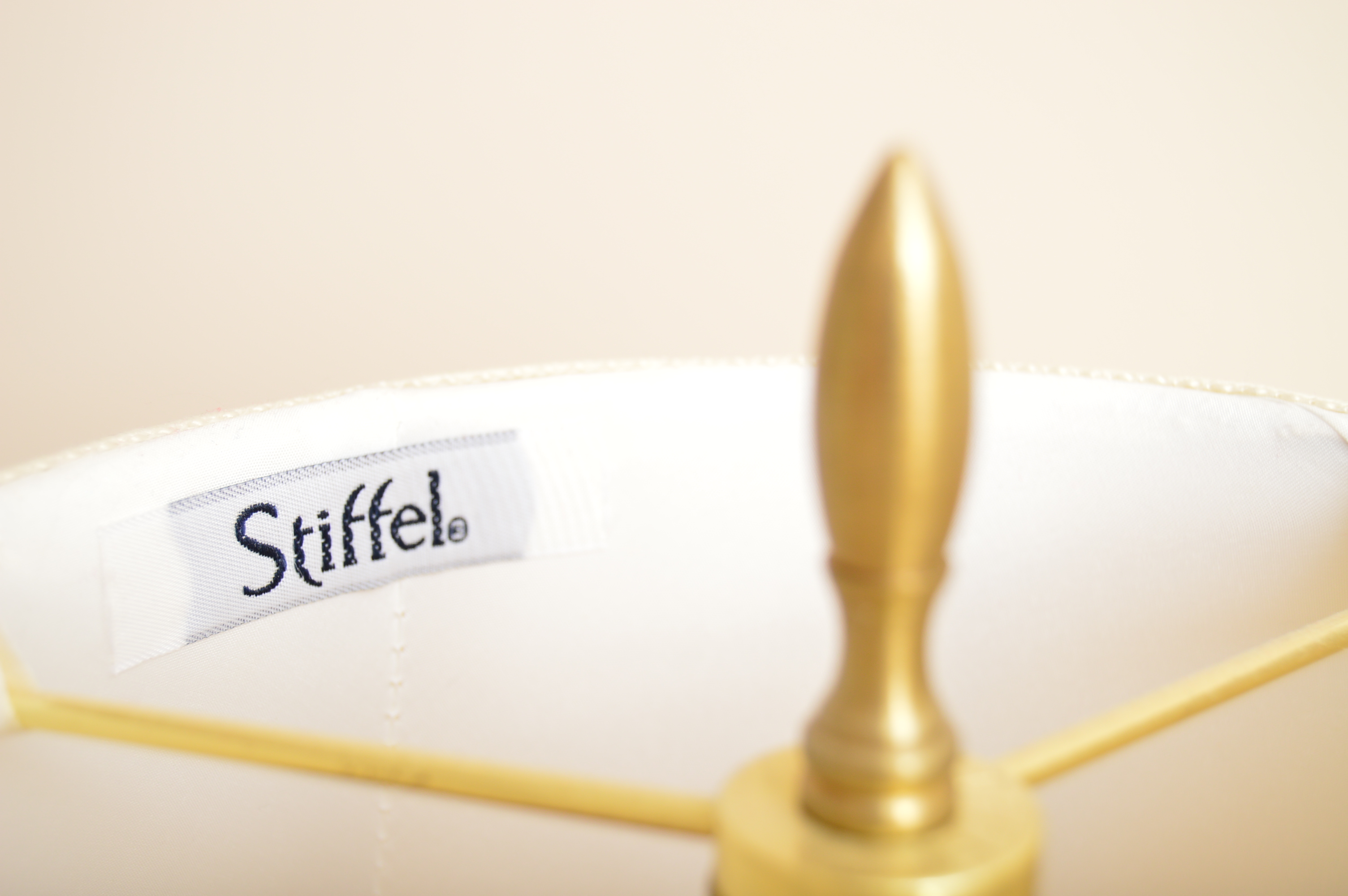 Broyhill Pine Queen-Sized Bed with Night Stands and Table Lamps