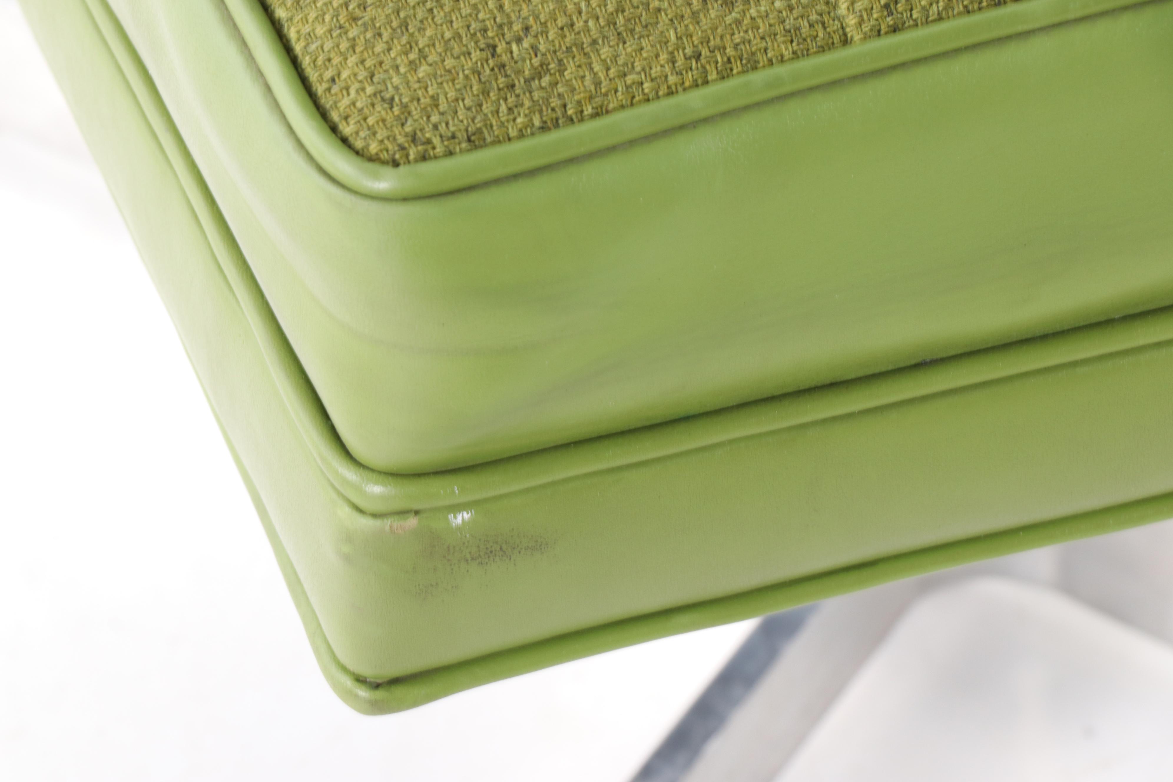 Jack Cartwright Modern Swivel Chairs, circa 1969