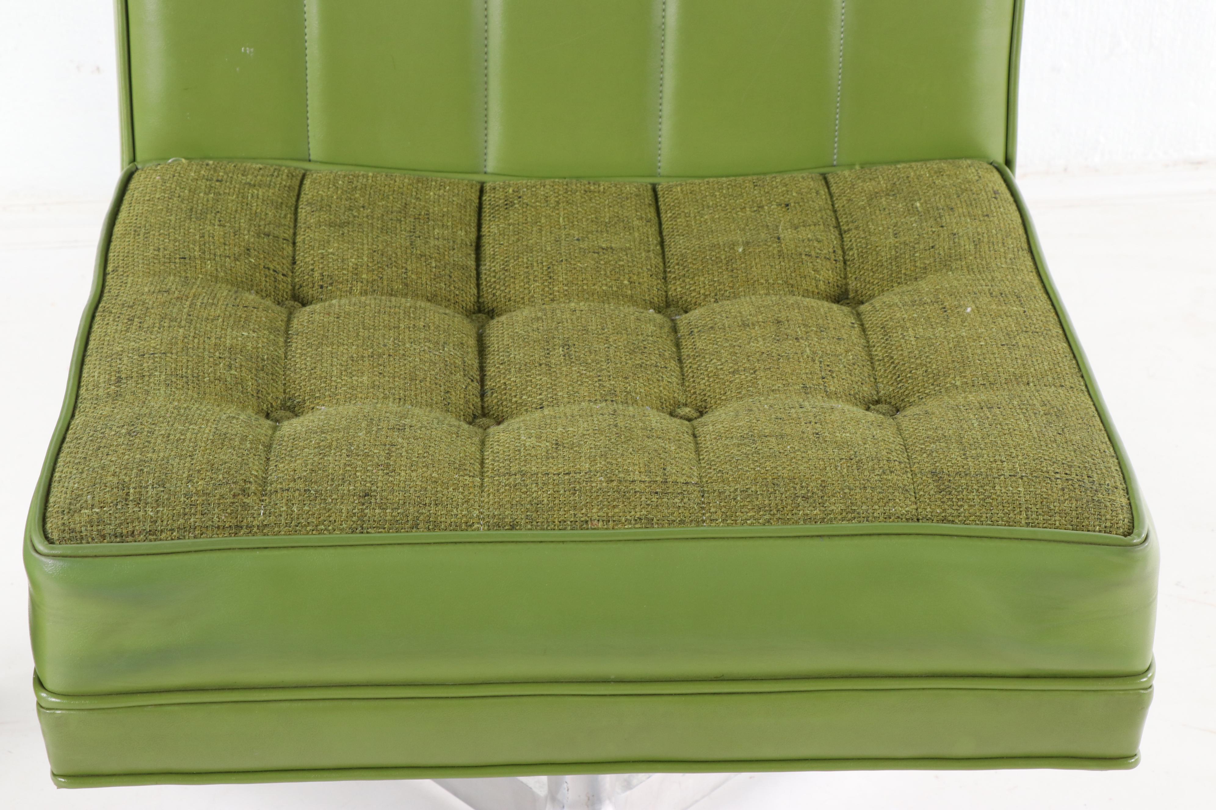 Jack Cartwright Modern Swivel Chairs, circa 1969