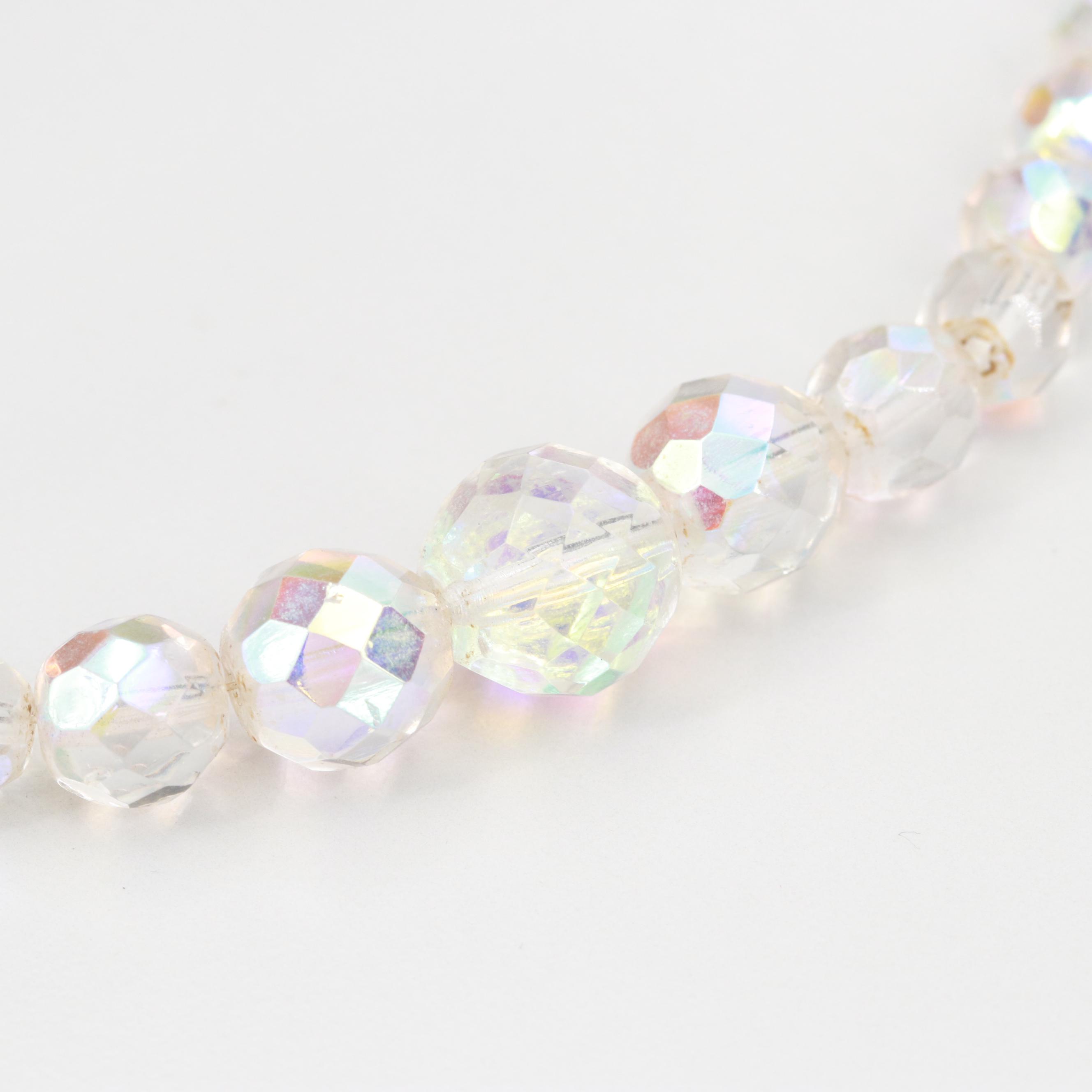 Graduated Facted Glass Bead Necklace