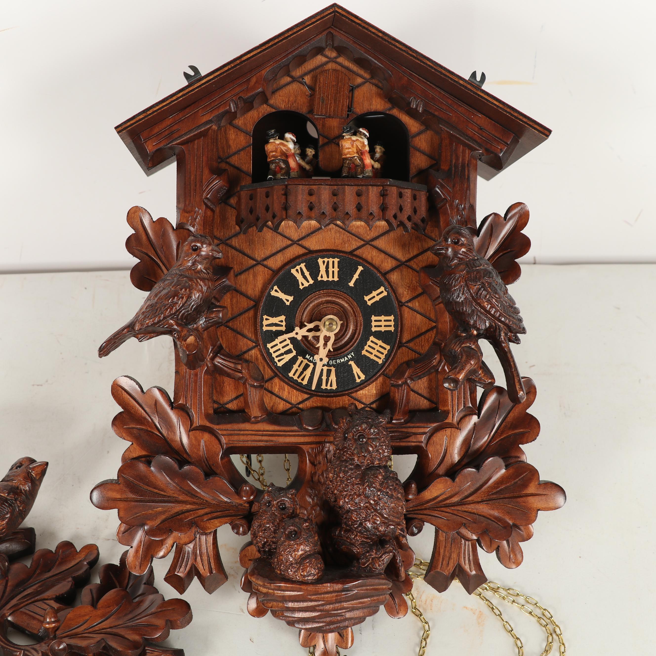Hönes German Black Forest Cuckoo Clock with Swiss Musical Movement