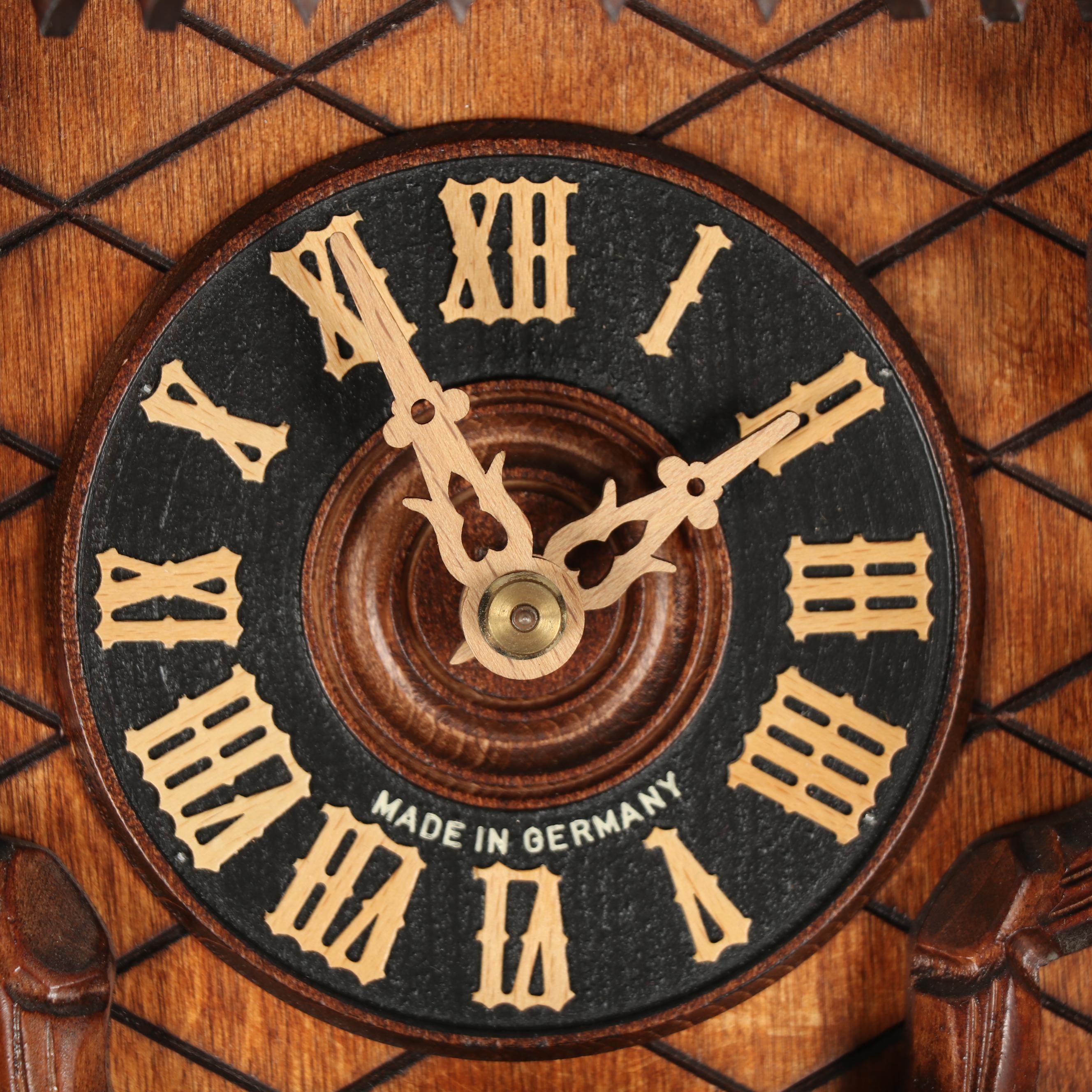 Hönes German Black Forest Cuckoo Clock with Swiss Musical Movement