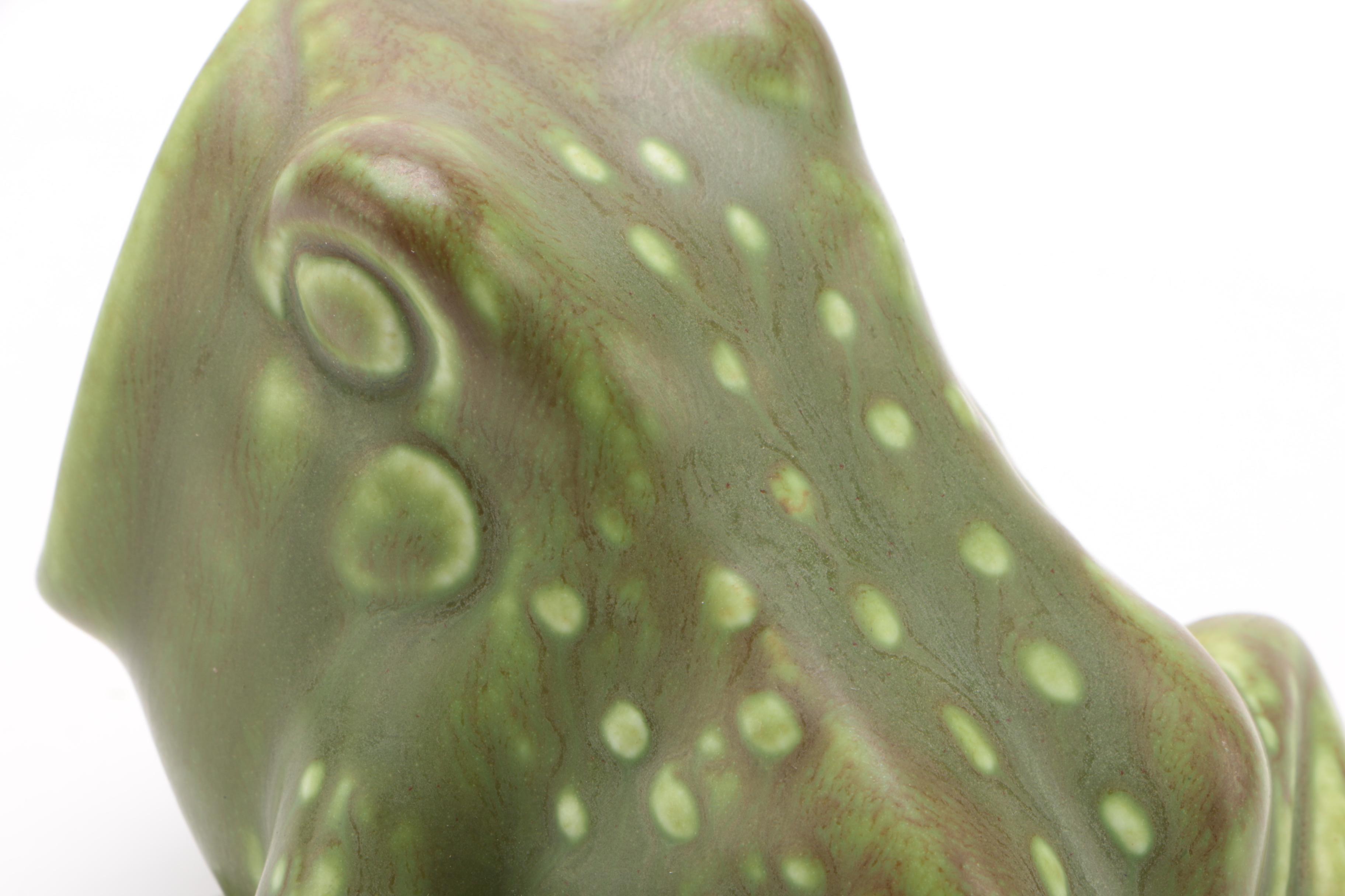 Rookwood Pottery Matte Green Frog Ash Tray, 1929