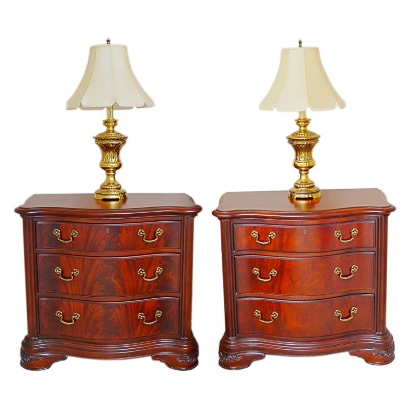 Thomasville "Kent Park" Mahogany Night Stands with Brass Table Lamps