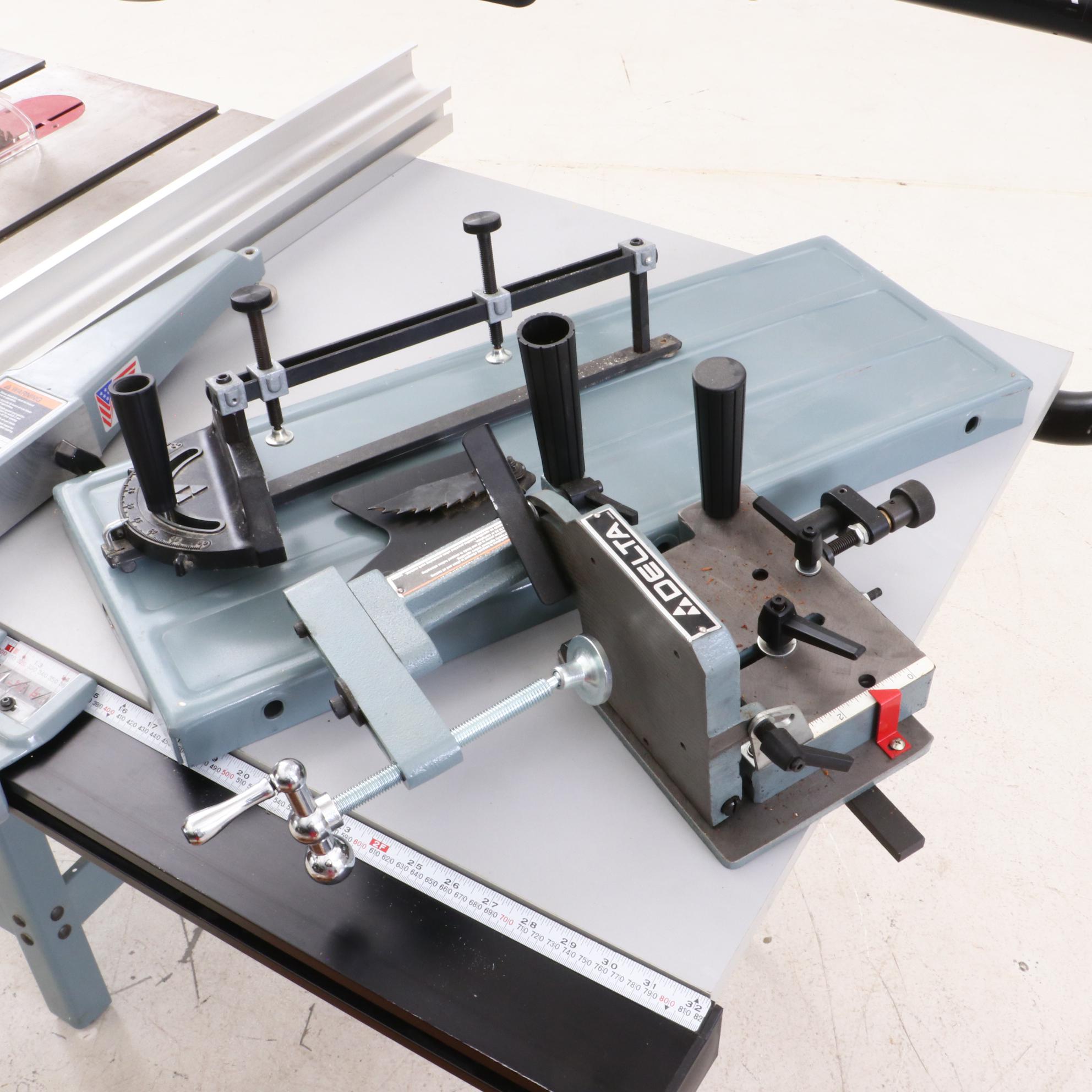 Delta 10" Contractor Table Saw with "Unifence" Saw Fence Guide
