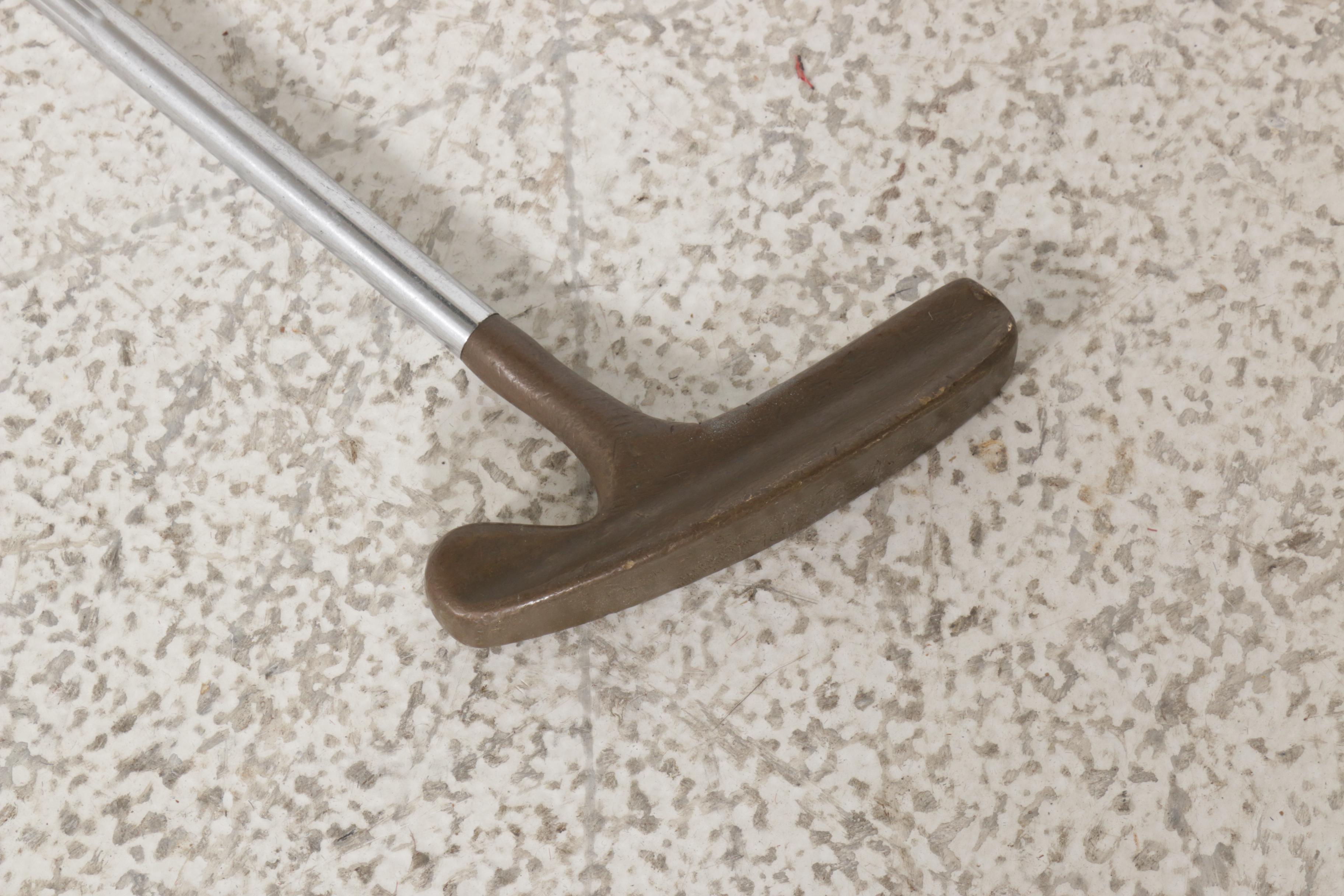 Titleist Golf Clubs and Bag